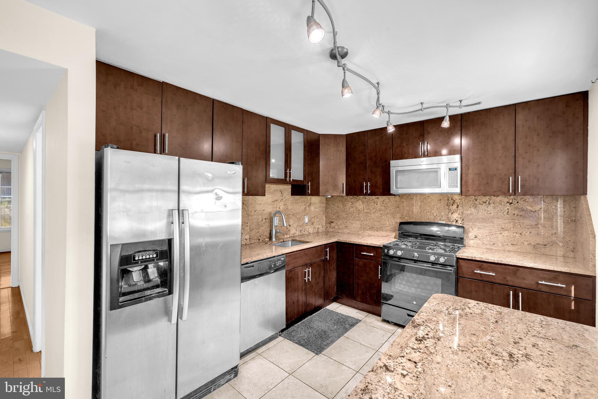 DIAMOND FARM CODM - Residential Lease