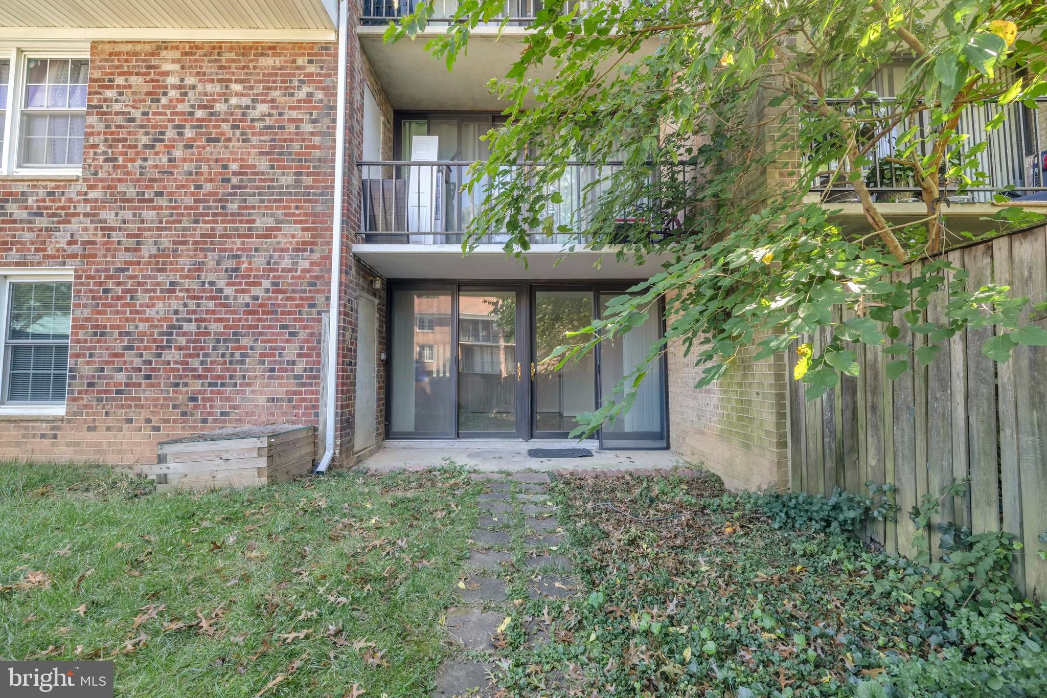 DIAMOND FARM CODM - Residential Lease