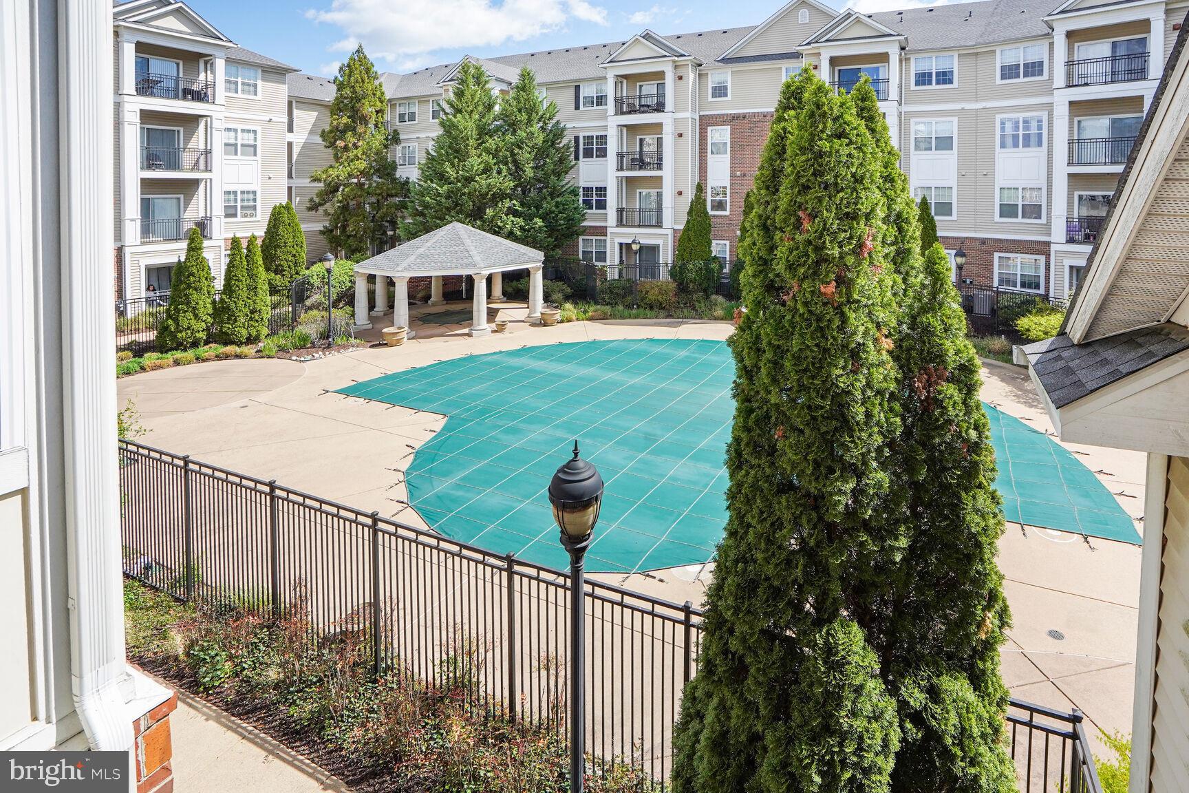 12937 CENTRE PARK CIRCLE 407