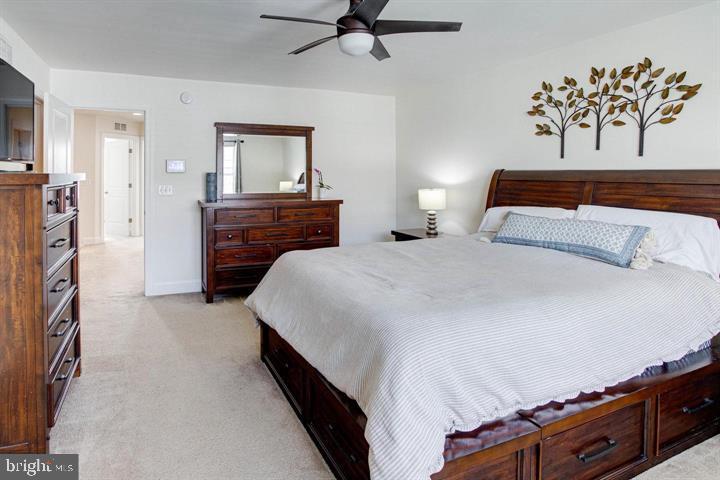 BRADLEY SQUARE - Residential Lease