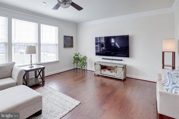 BRADLEY SQUARE - Residential Lease