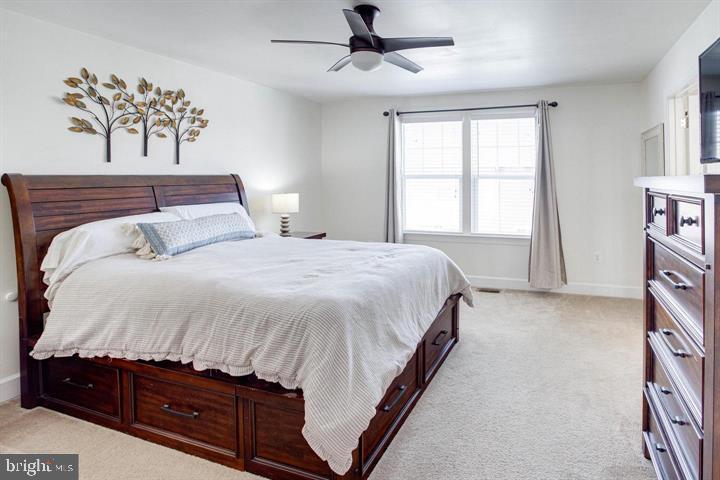 BRADLEY SQUARE - Residential Lease