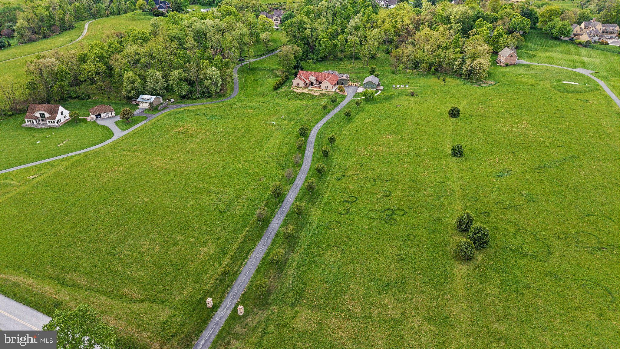 LAUXMONT FARMS - Residential