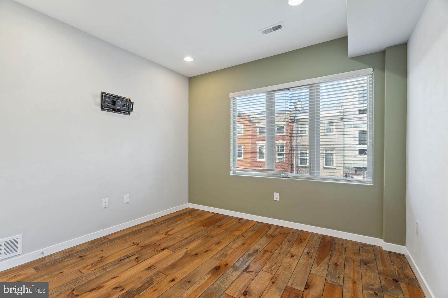 FISHTOWN - Residential Lease