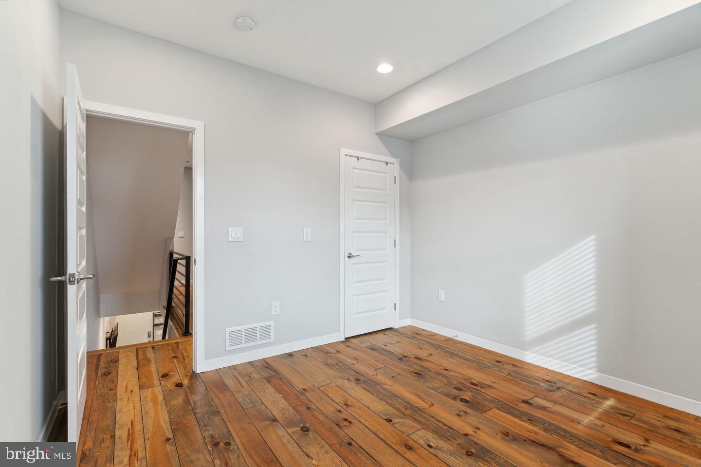 FISHTOWN - Residential Lease
