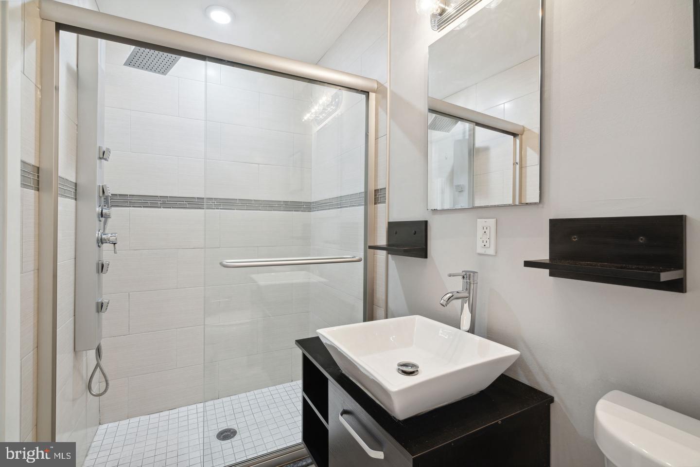 FISHTOWN - Residential Lease