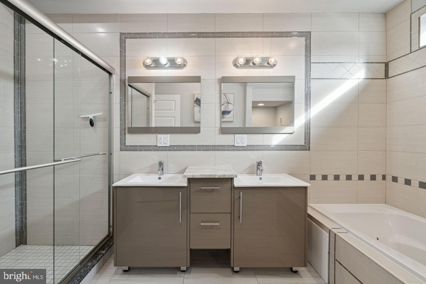 FISHTOWN - Residential Lease