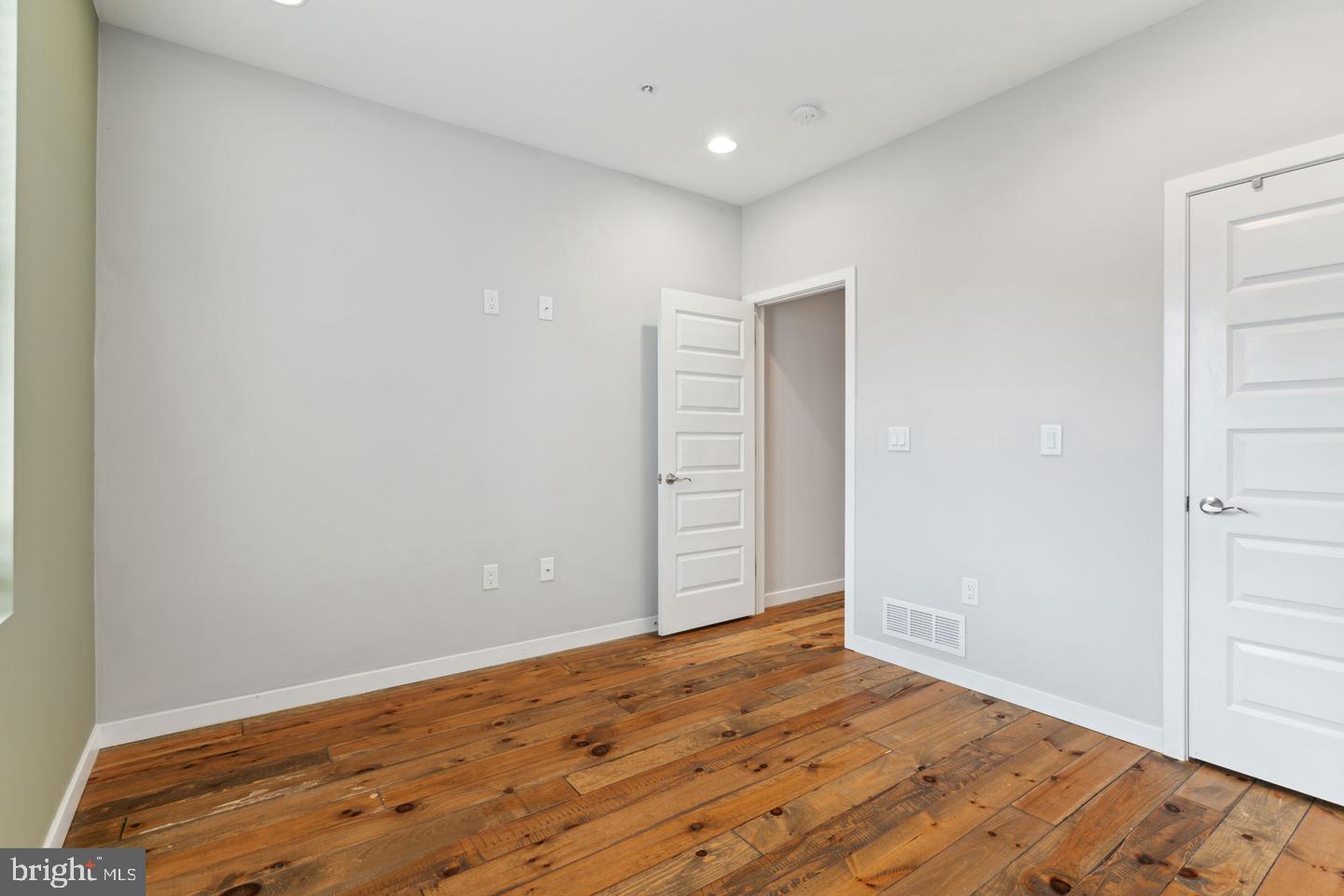 FISHTOWN - Residential Lease