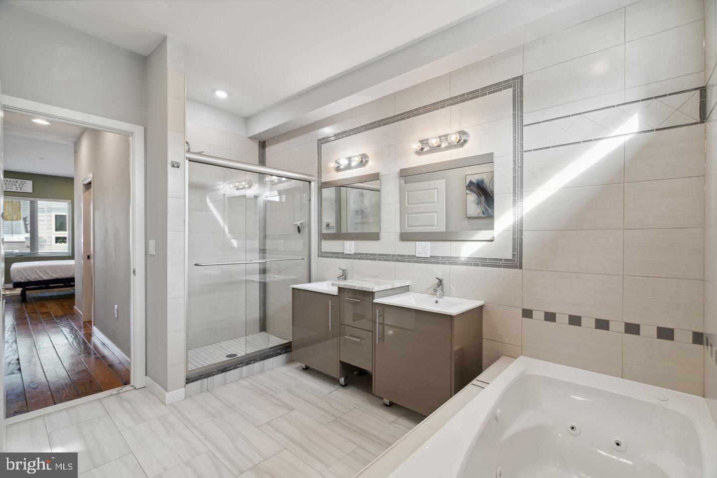 FISHTOWN - Residential Lease