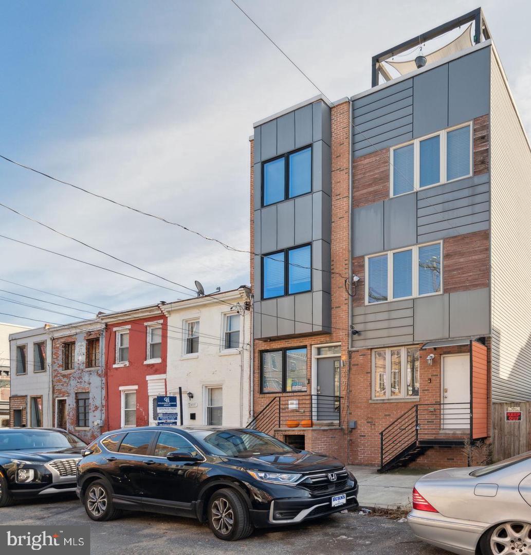 FISHTOWN - Residential Lease
