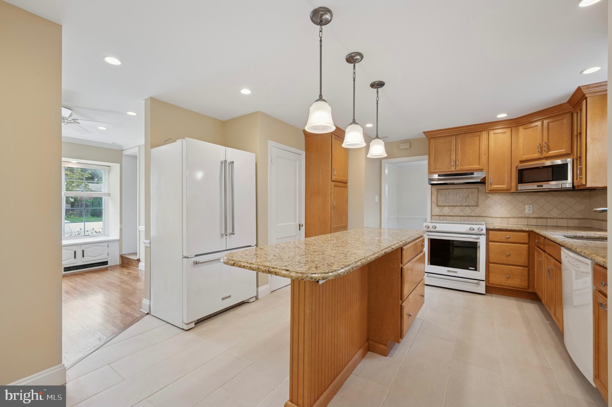 PILGRIM GDNS - Residential Lease