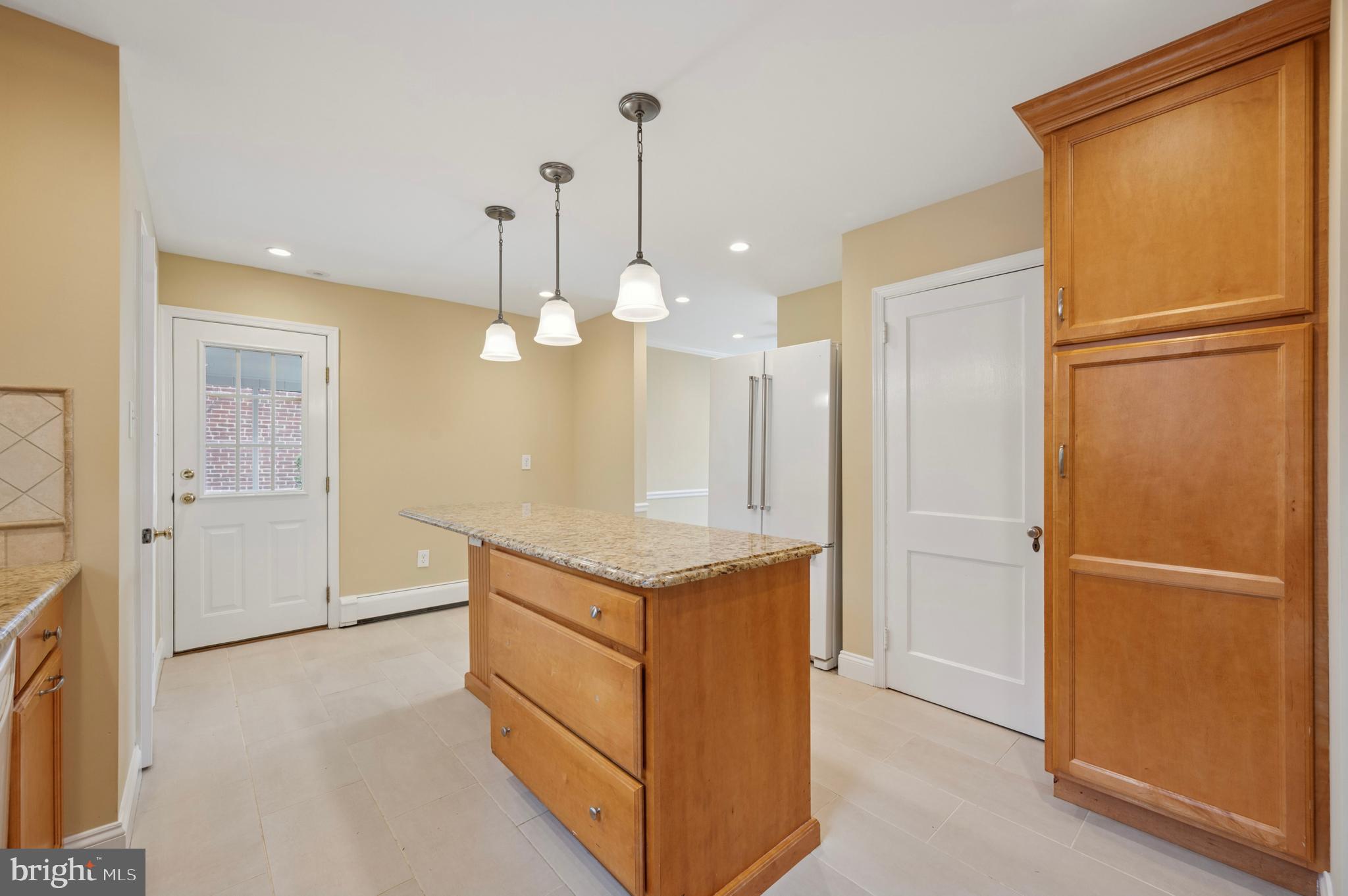 PILGRIM GDNS - Residential Lease