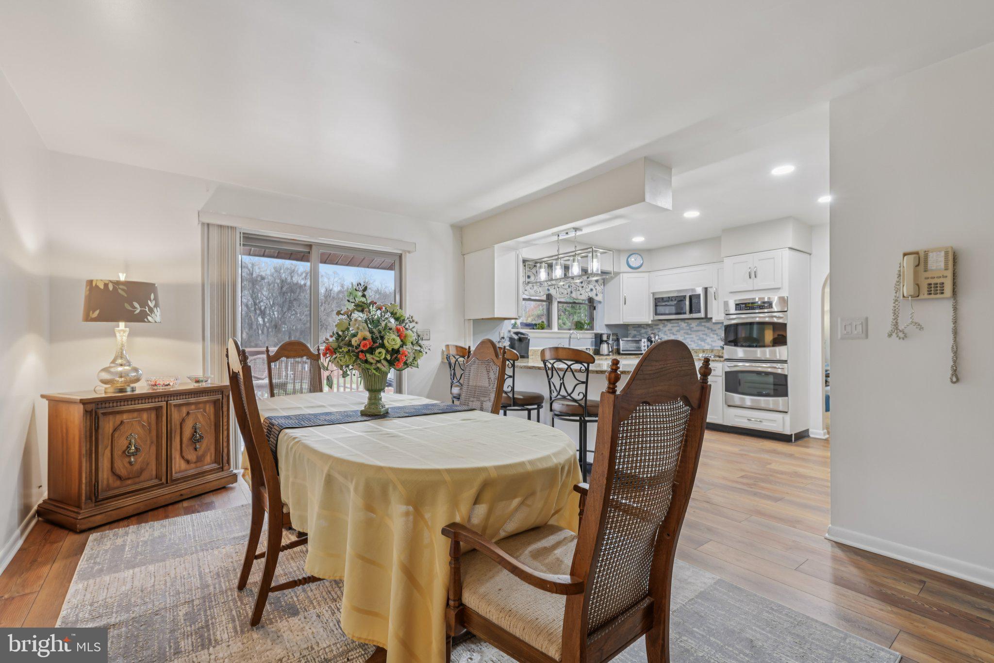 MIDDLE RIVER - Residential