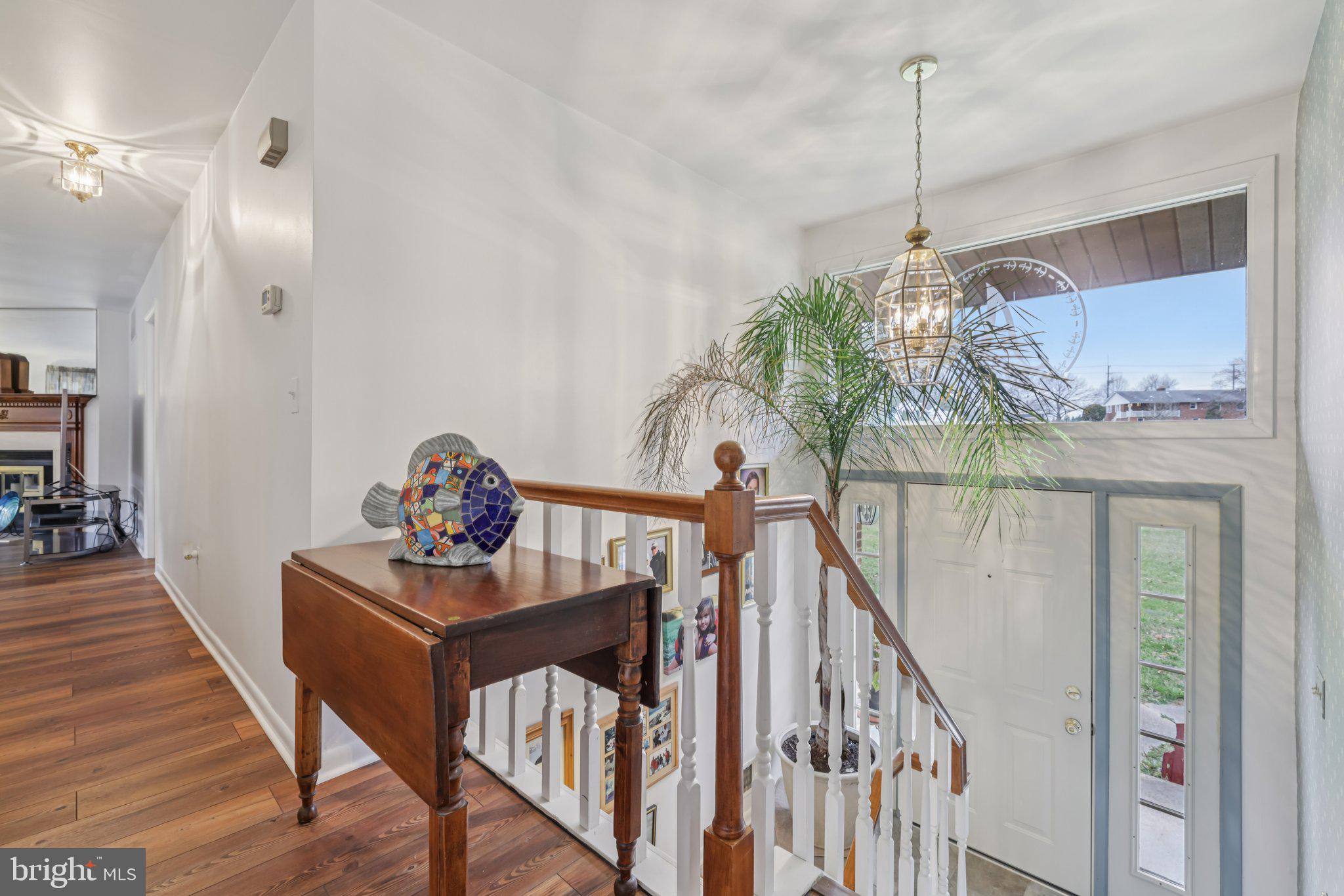 MIDDLE RIVER - Residential