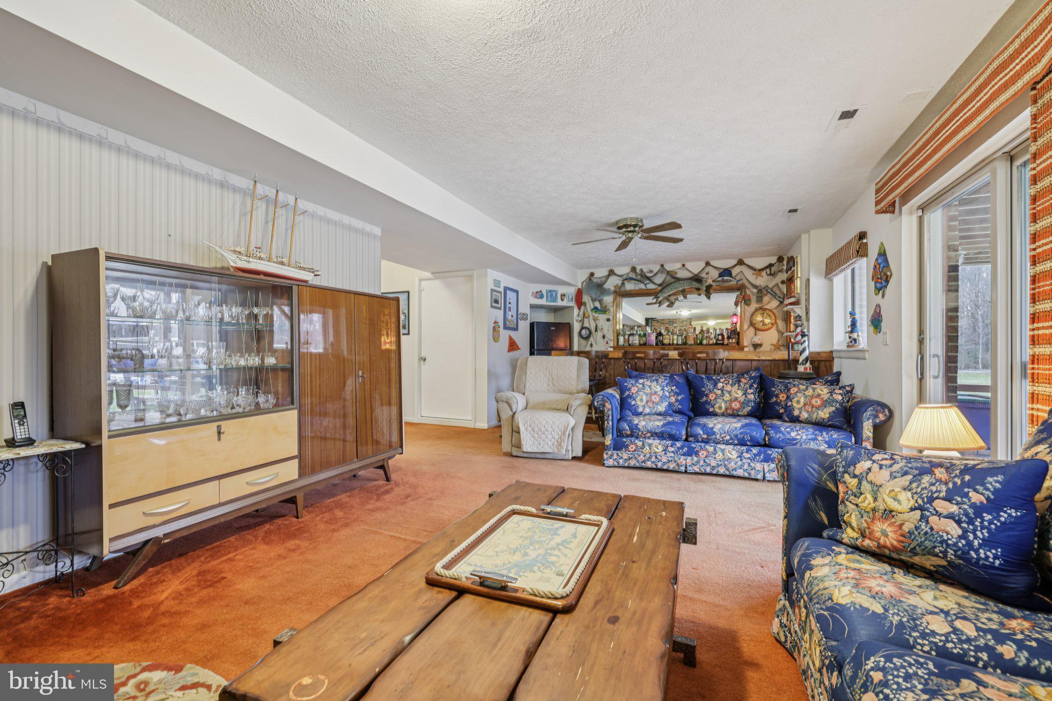 MIDDLE RIVER - Residential