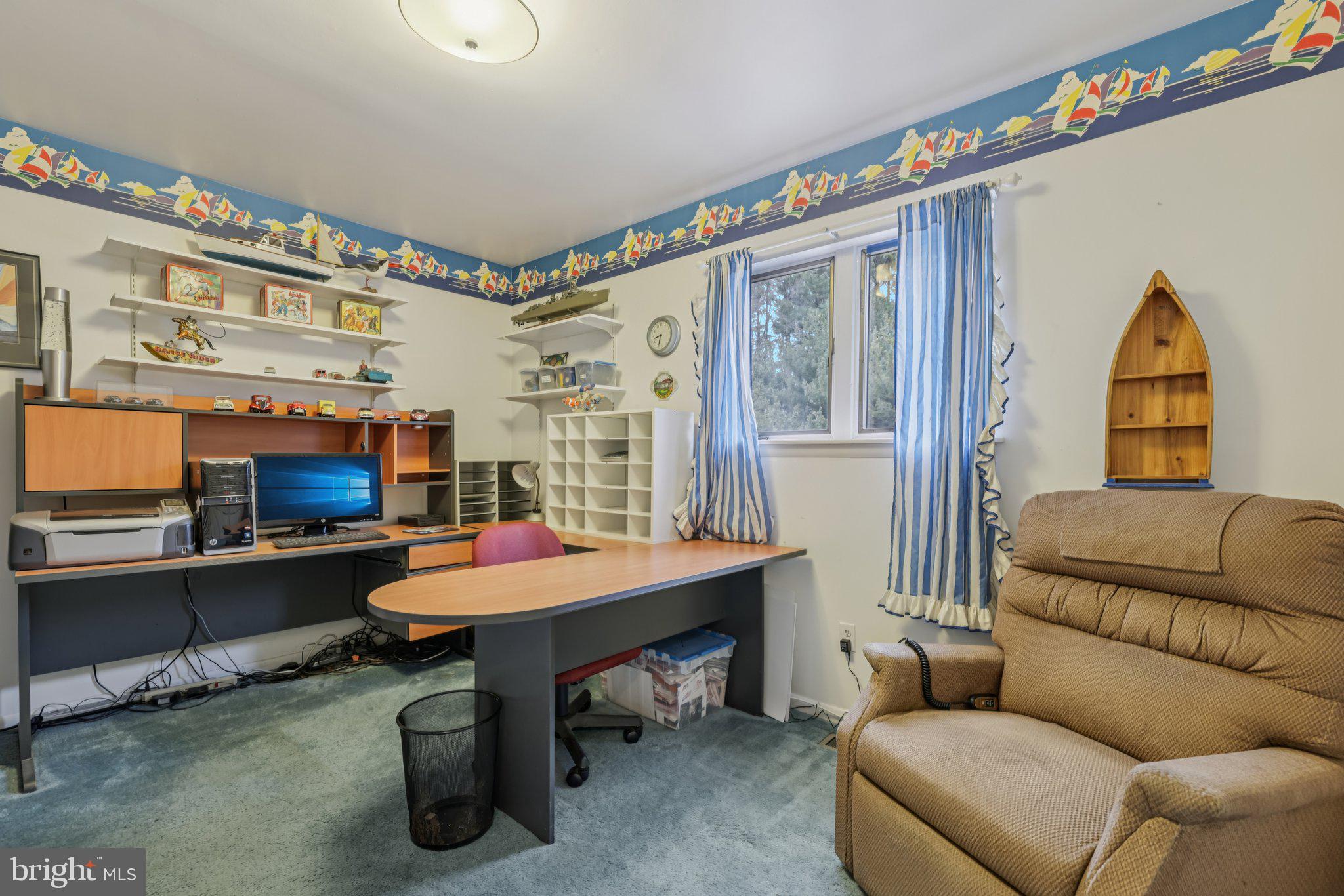 MIDDLE RIVER - Residential