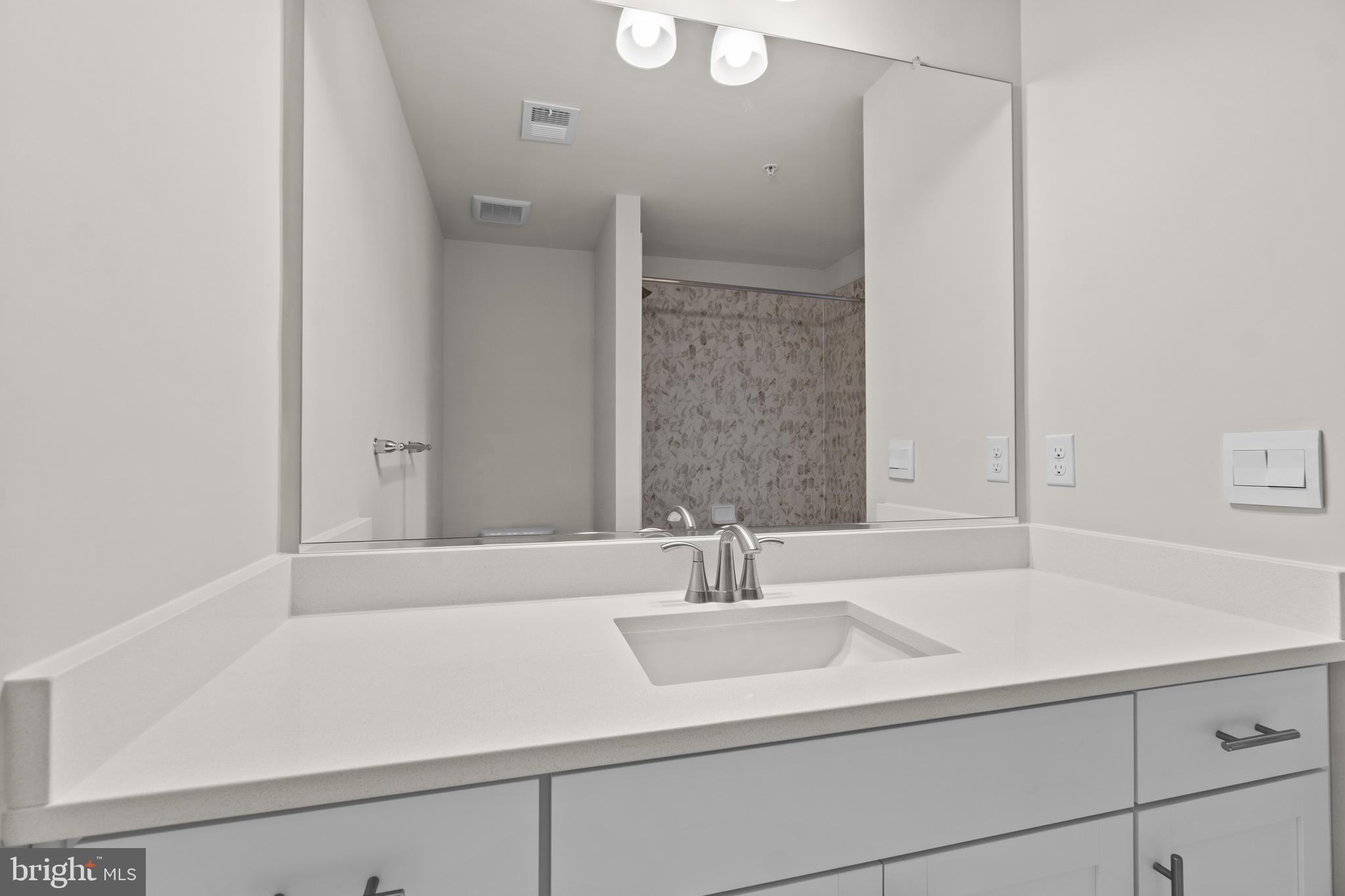 SENECA FARM - Residential