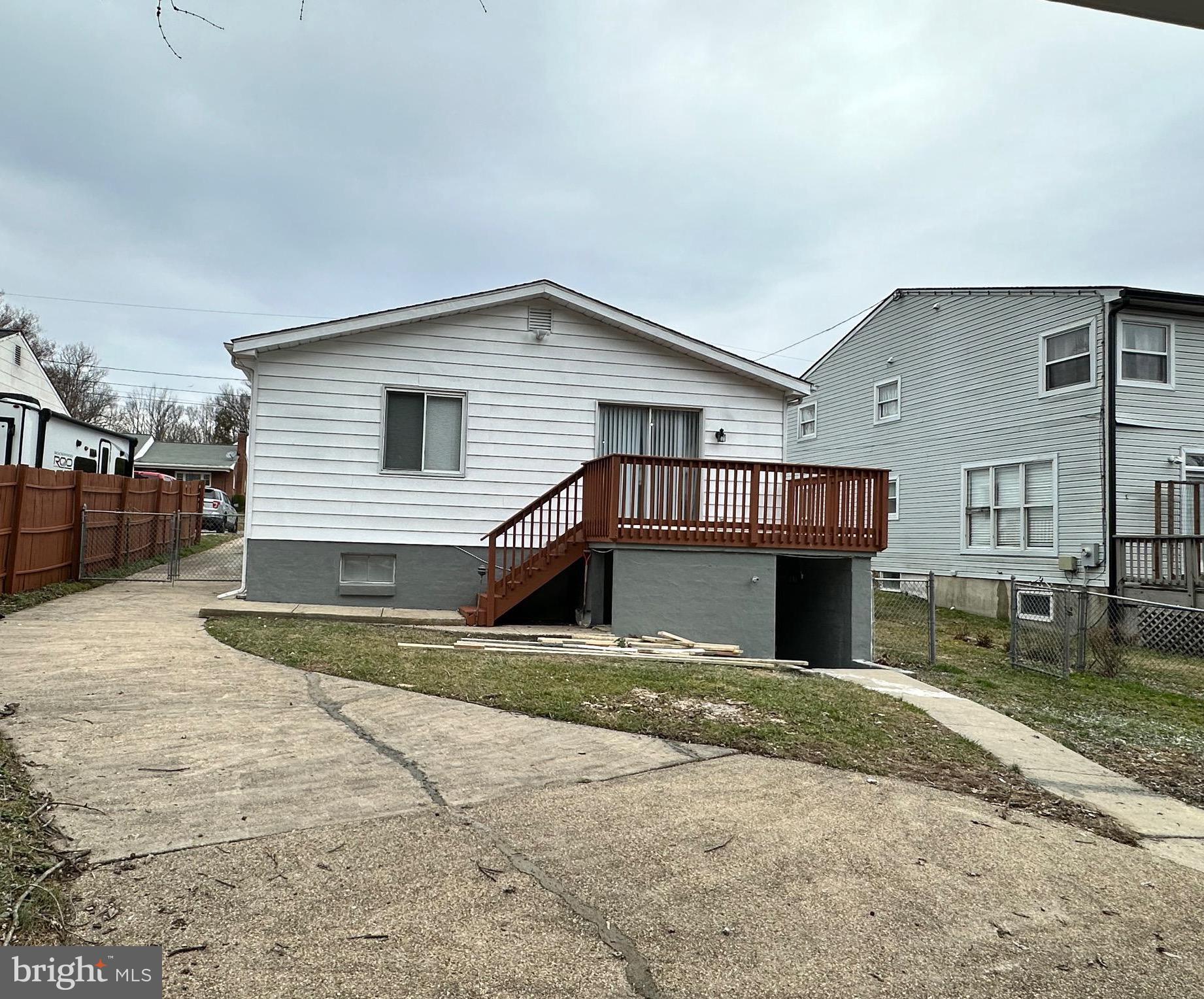 HIGH RIDGE - Residential