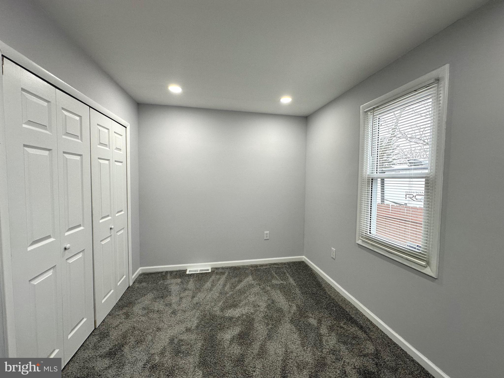 HIGH RIDGE - Residential