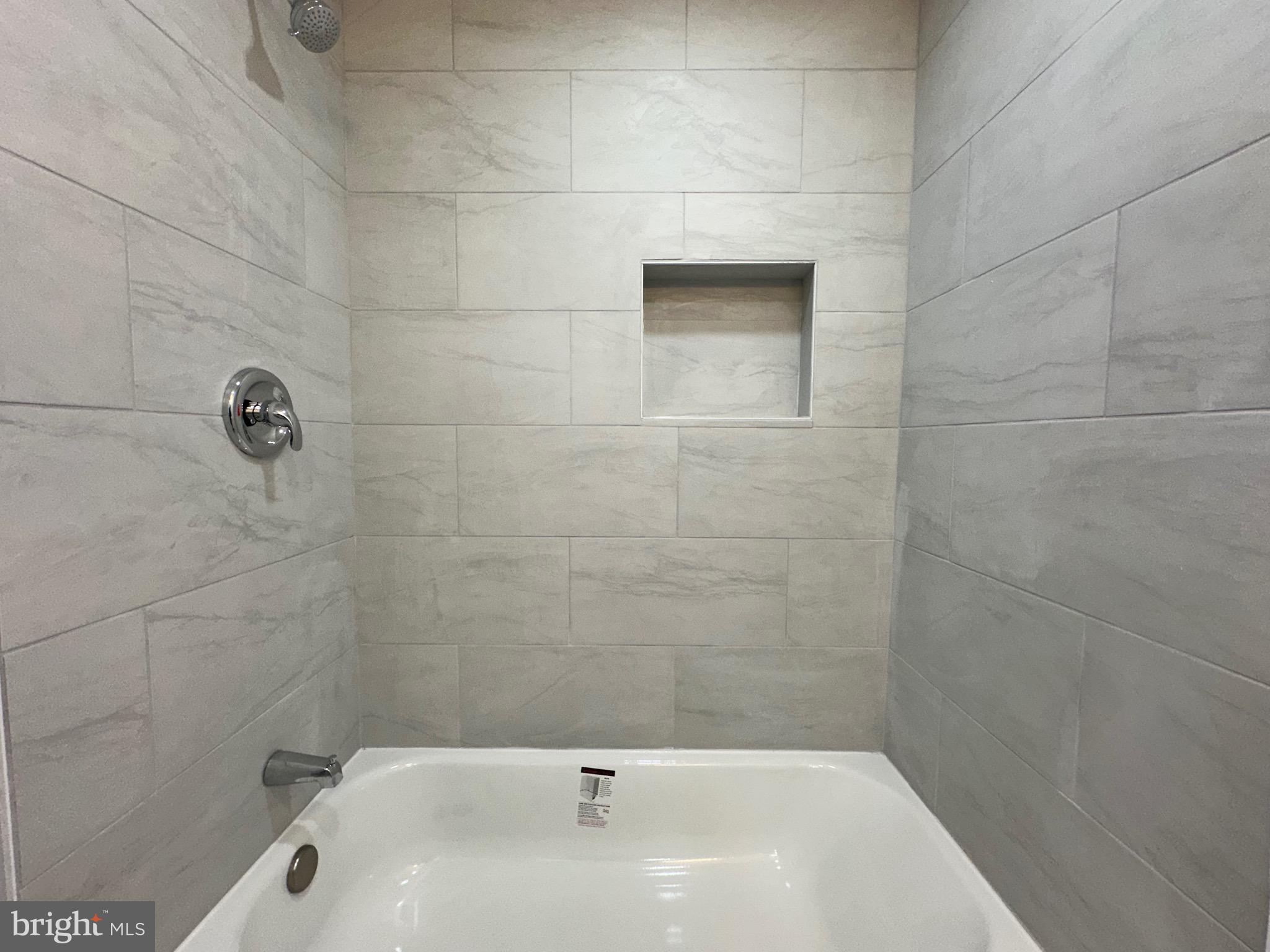 HIGH RIDGE - Residential