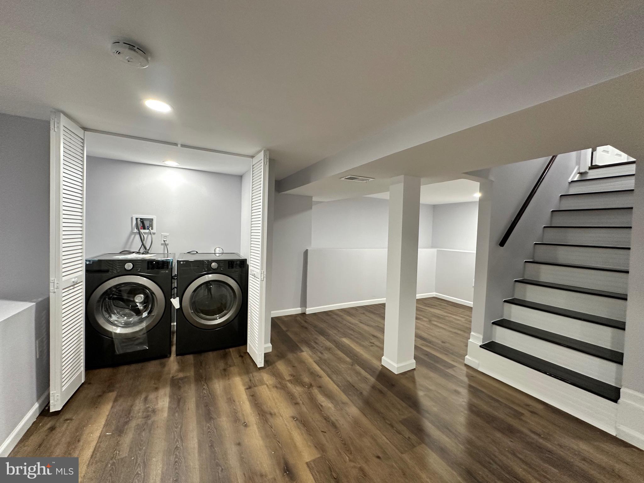 HIGH RIDGE - Residential