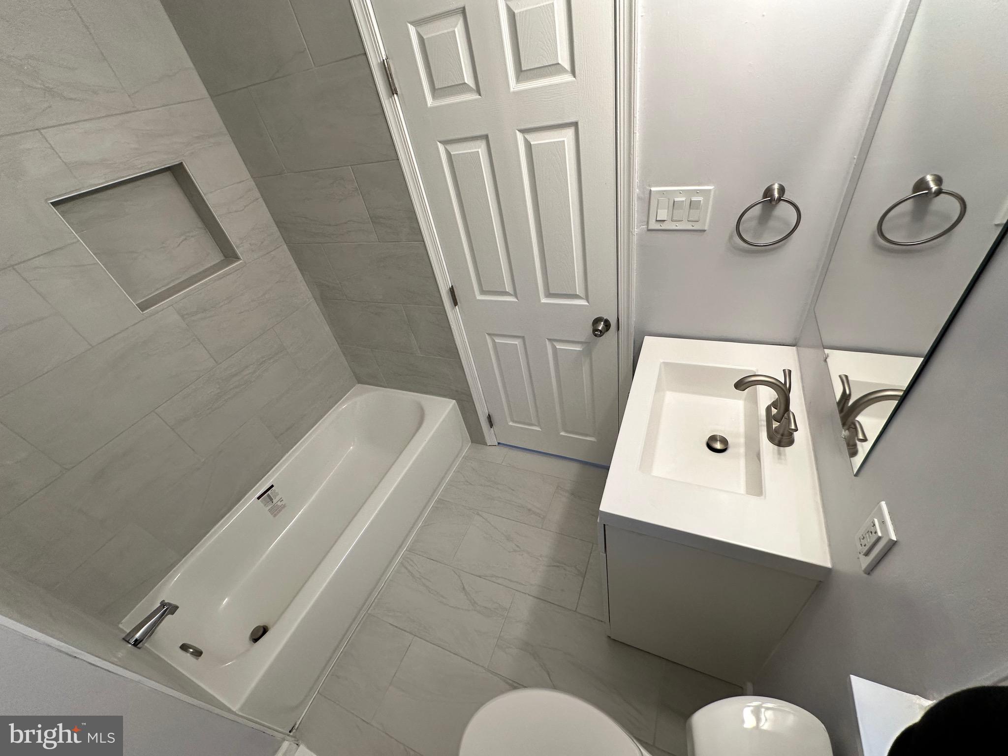 HIGH RIDGE - Residential