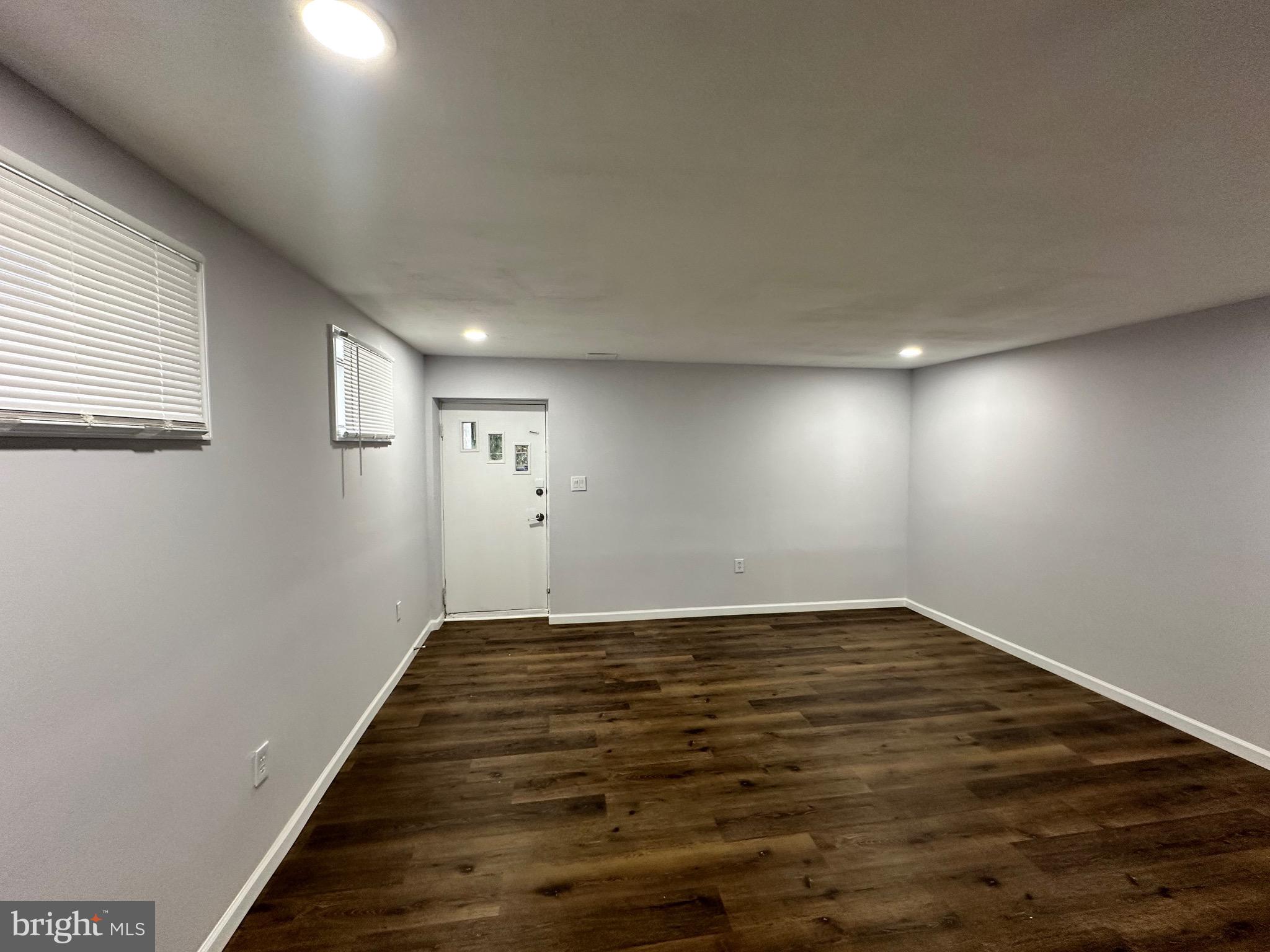 HIGH RIDGE - Residential