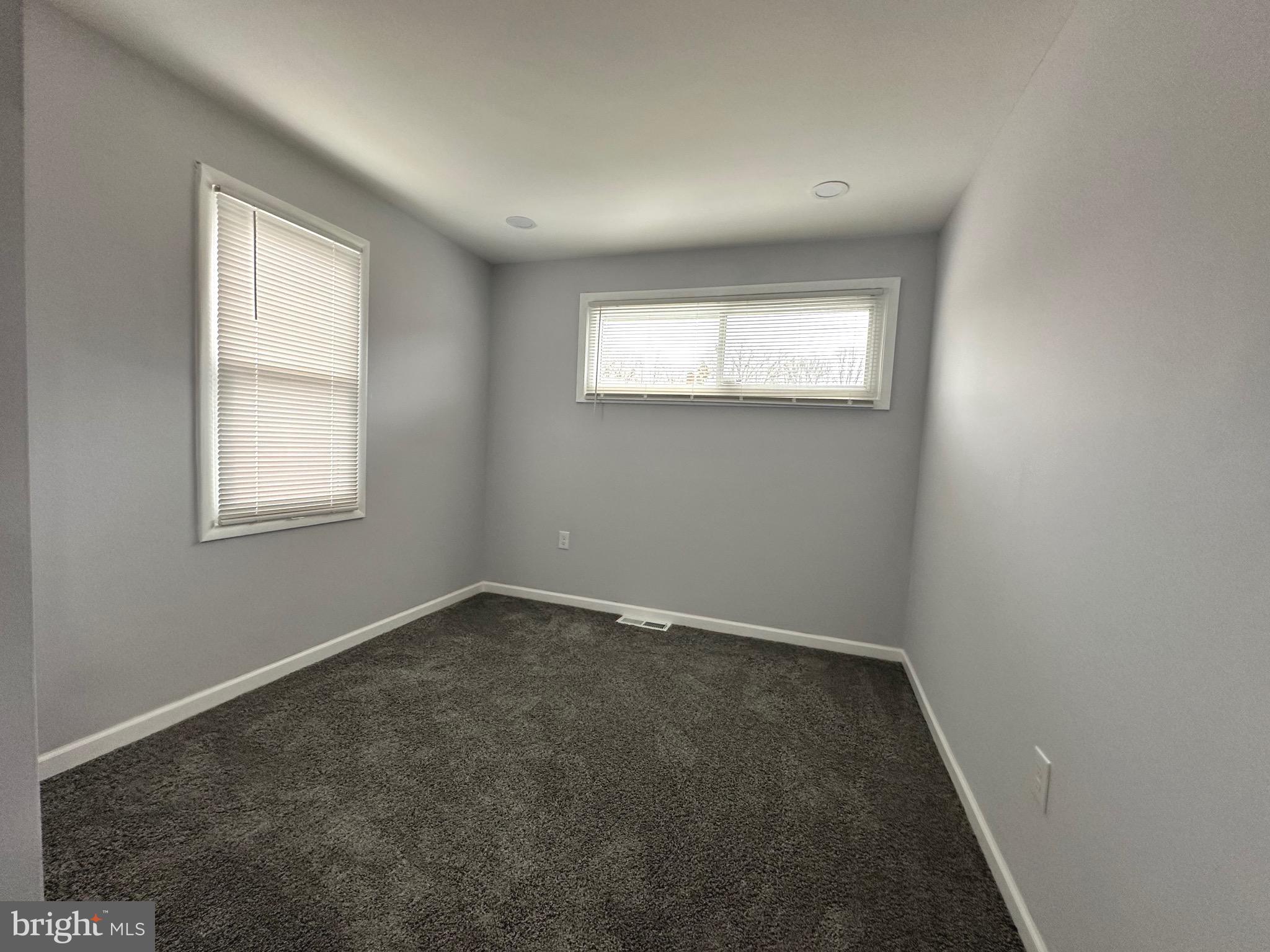 HIGH RIDGE - Residential