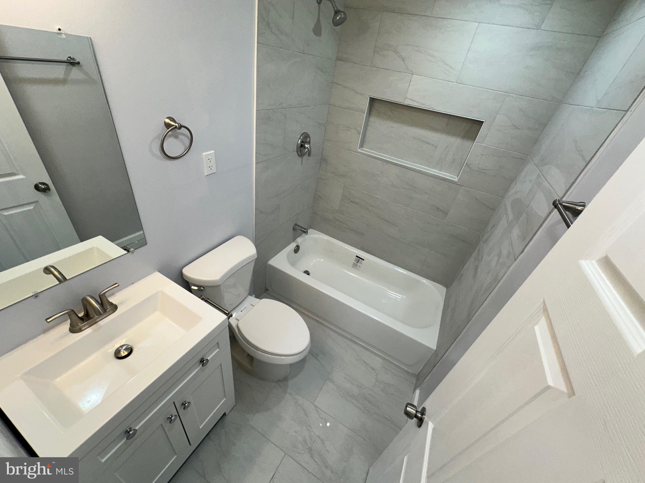 HIGH RIDGE - Residential