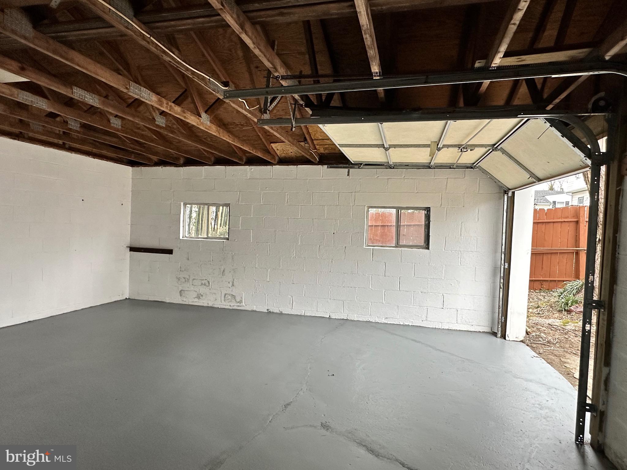 HIGH RIDGE - Residential