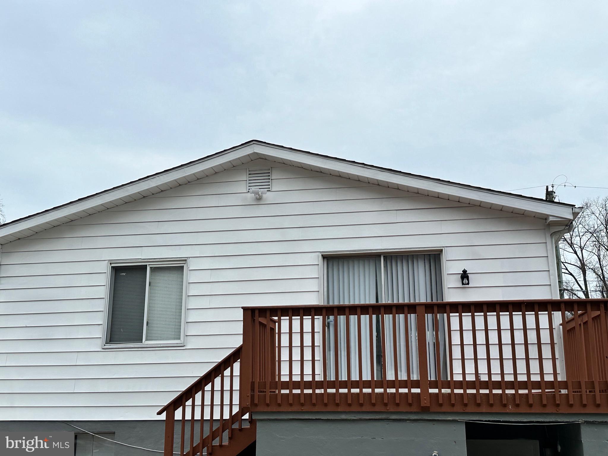 HIGH RIDGE - Residential