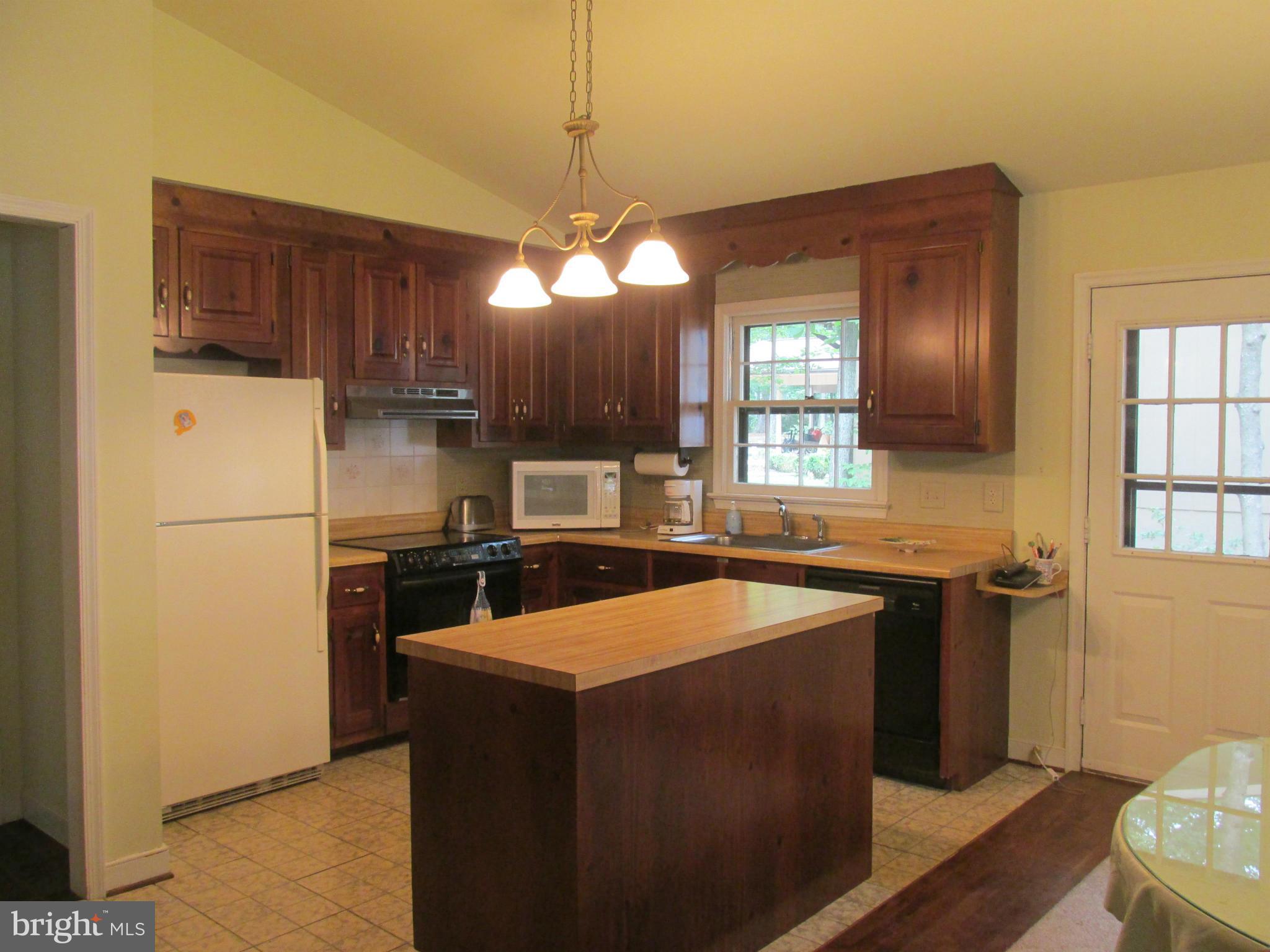 LAKE OF THE WOODS - Residential