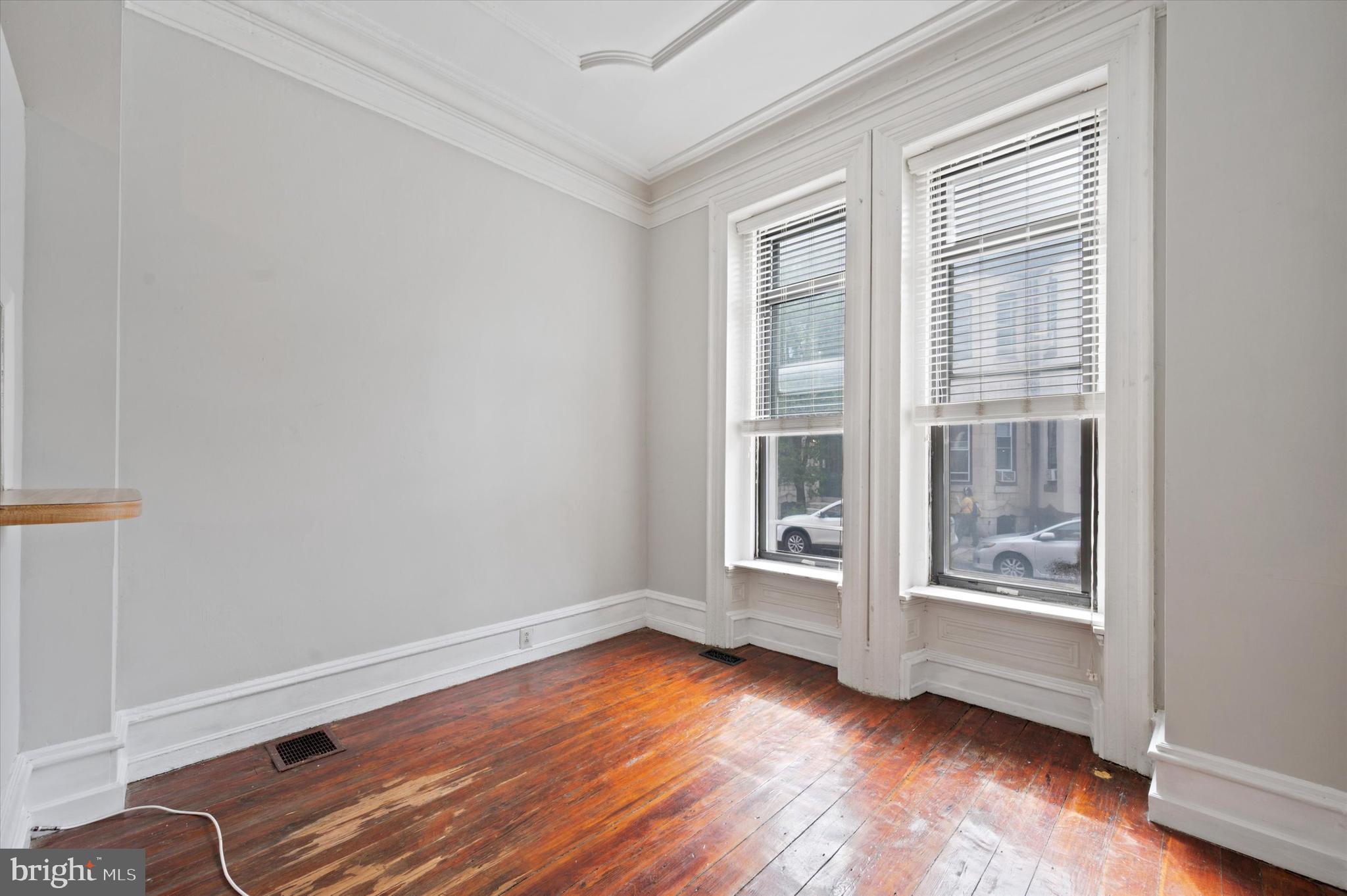 LOGAN SQUARE - Residential Lease