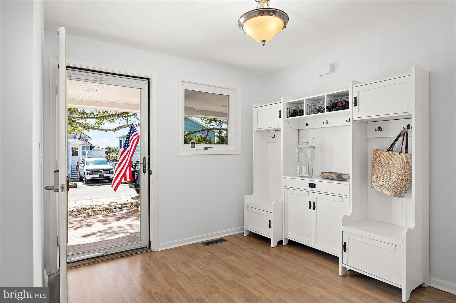 YORK BEACH - Residential