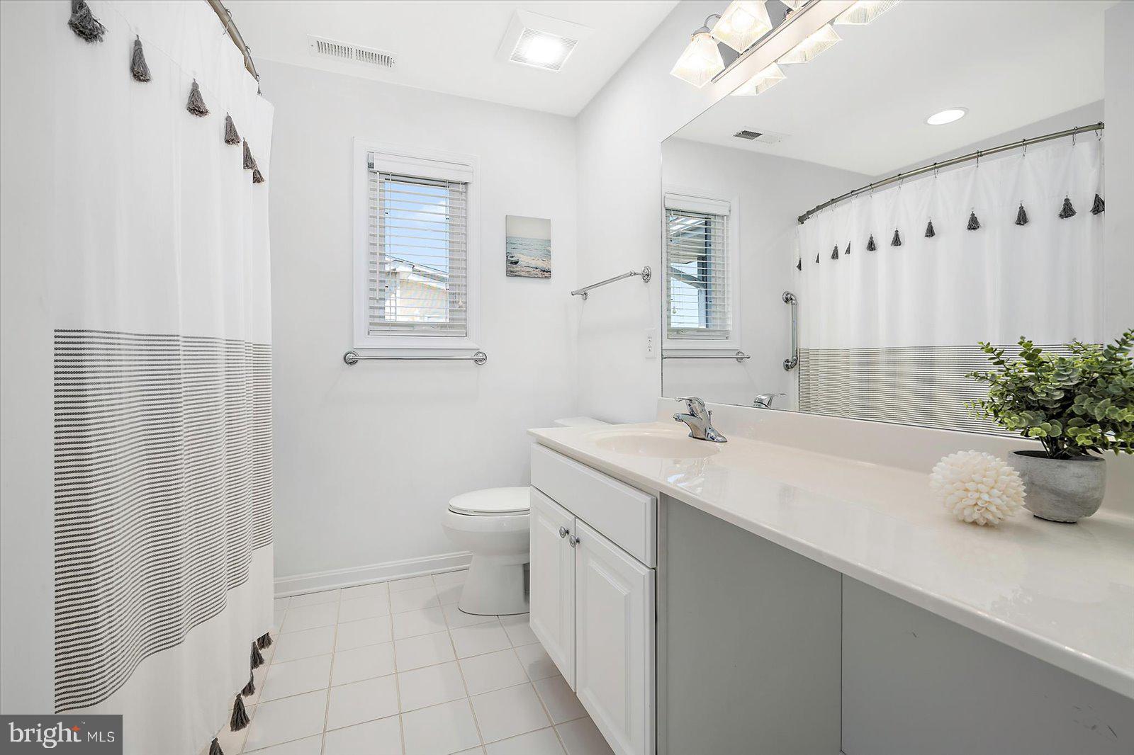 YORK BEACH - Residential