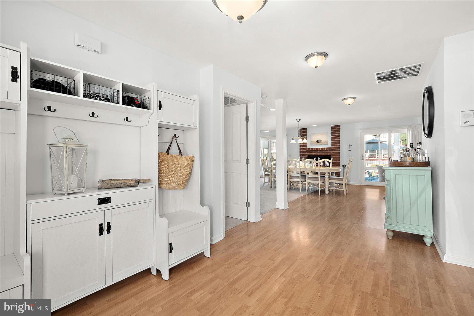 YORK BEACH - Residential