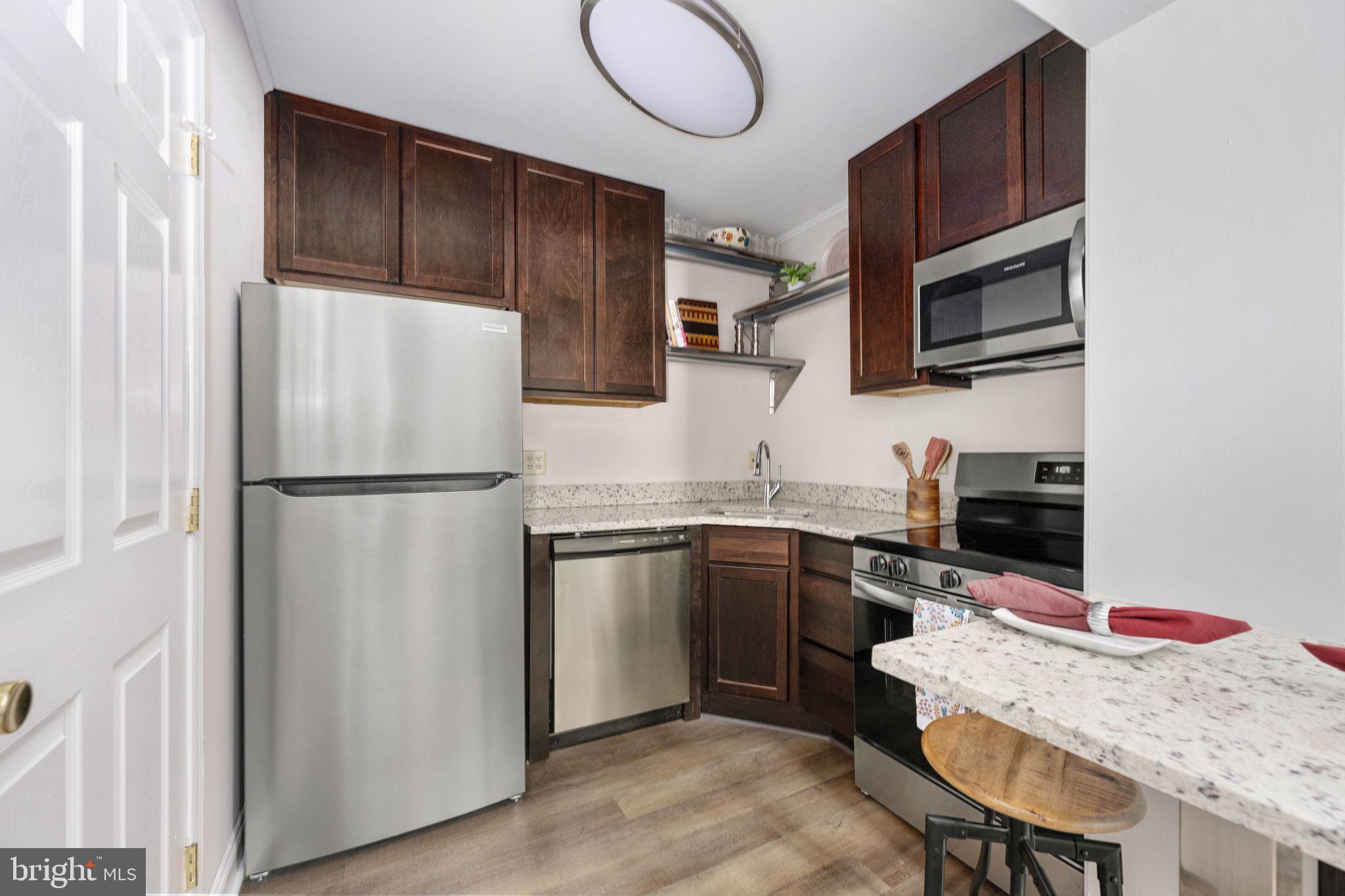 620 KENMORE AVENUE 4