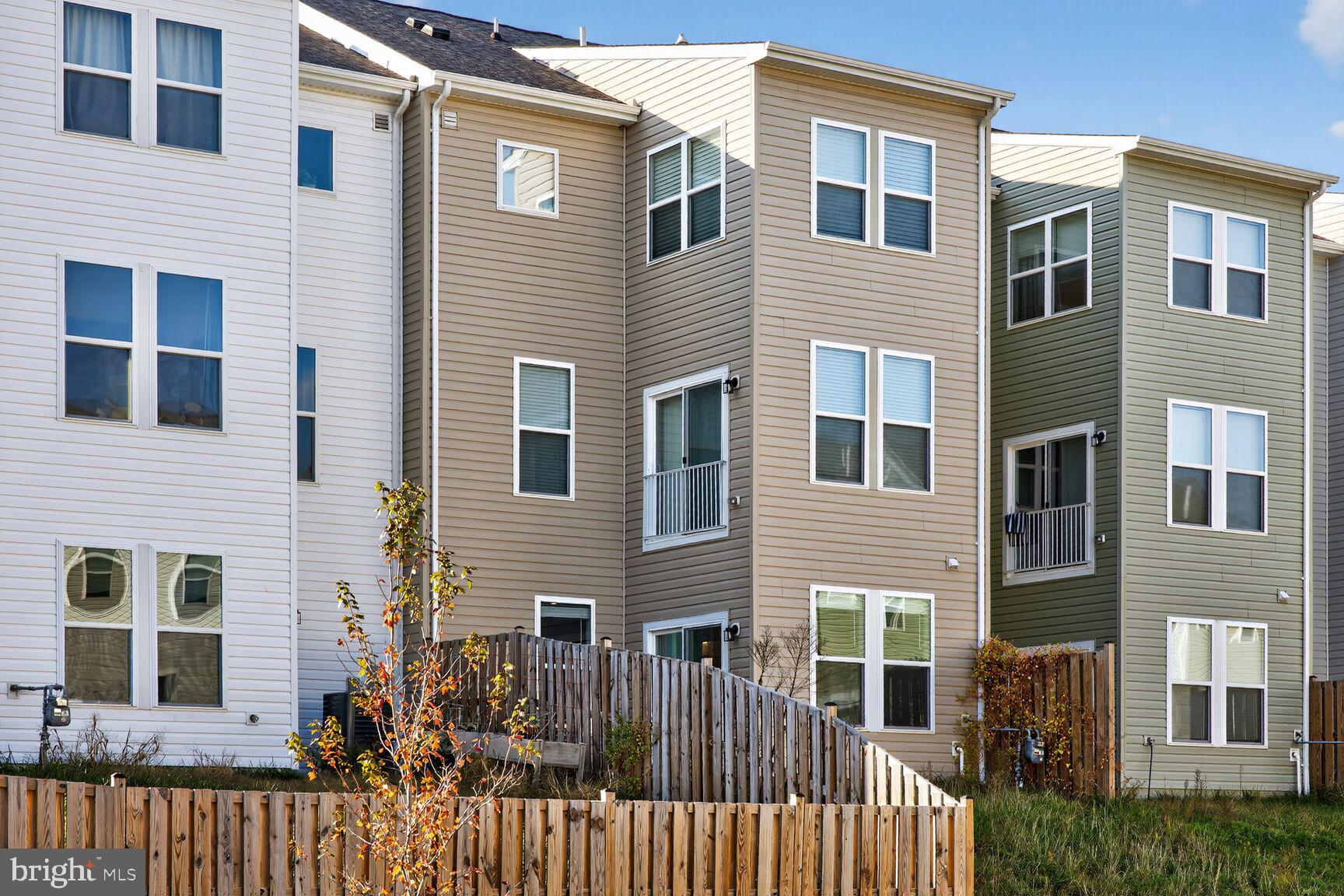 CHERRYVIEW LANDING - Residential Lease