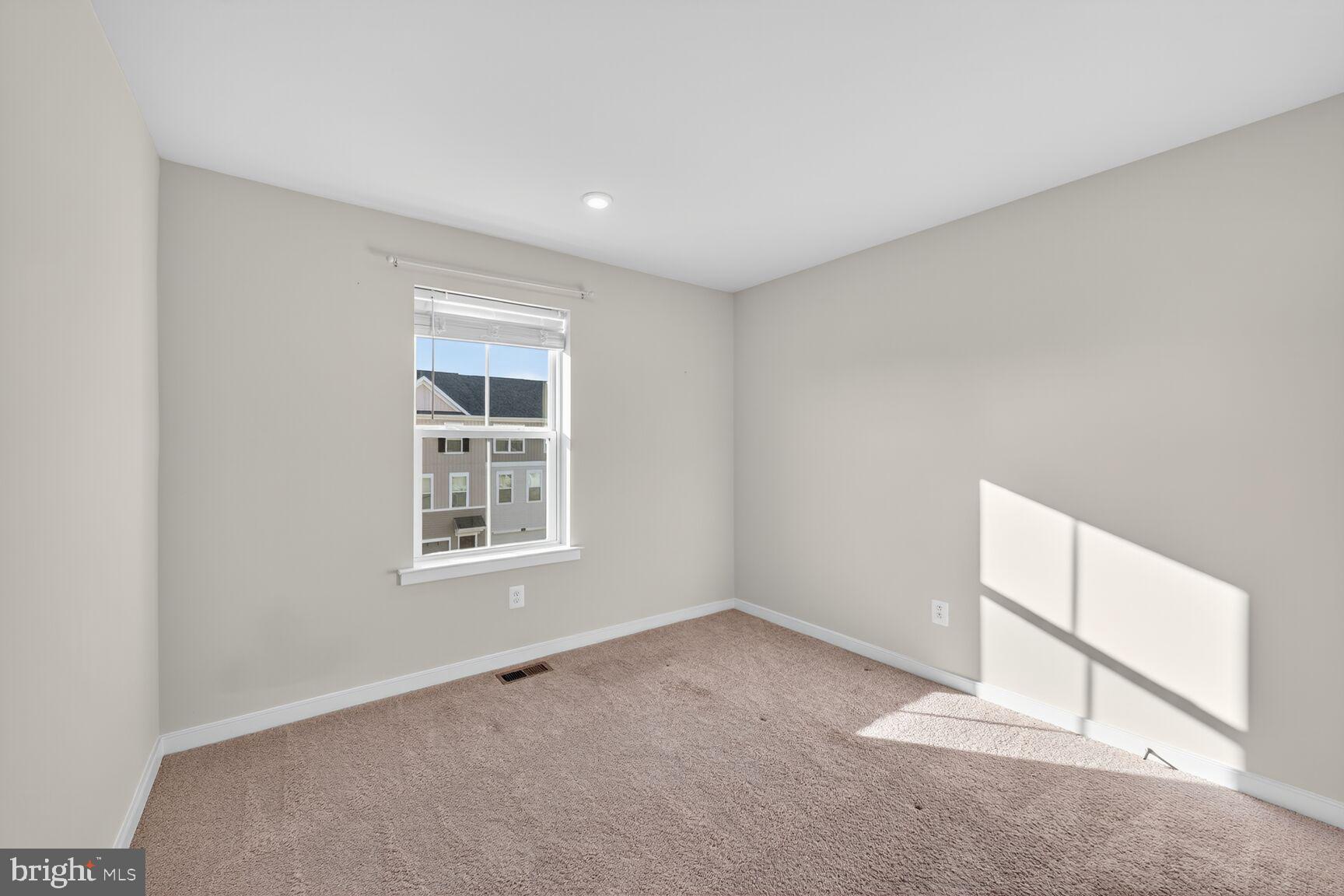 CHERRYVIEW LANDING - Residential Lease