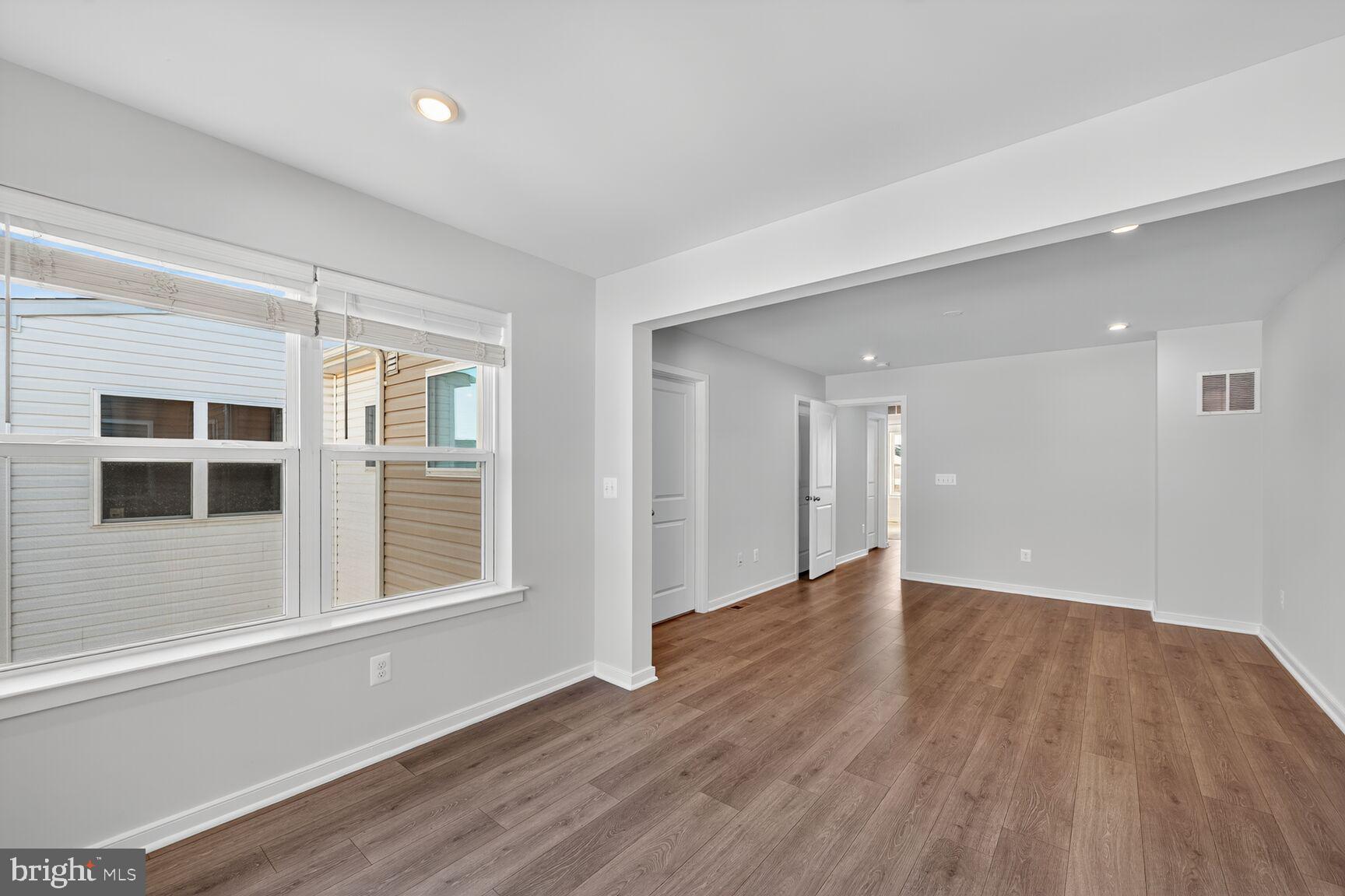 CHERRYVIEW LANDING - Residential Lease