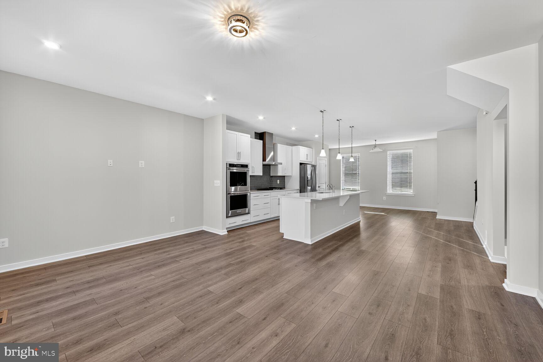 CHERRYVIEW LANDING - Residential Lease