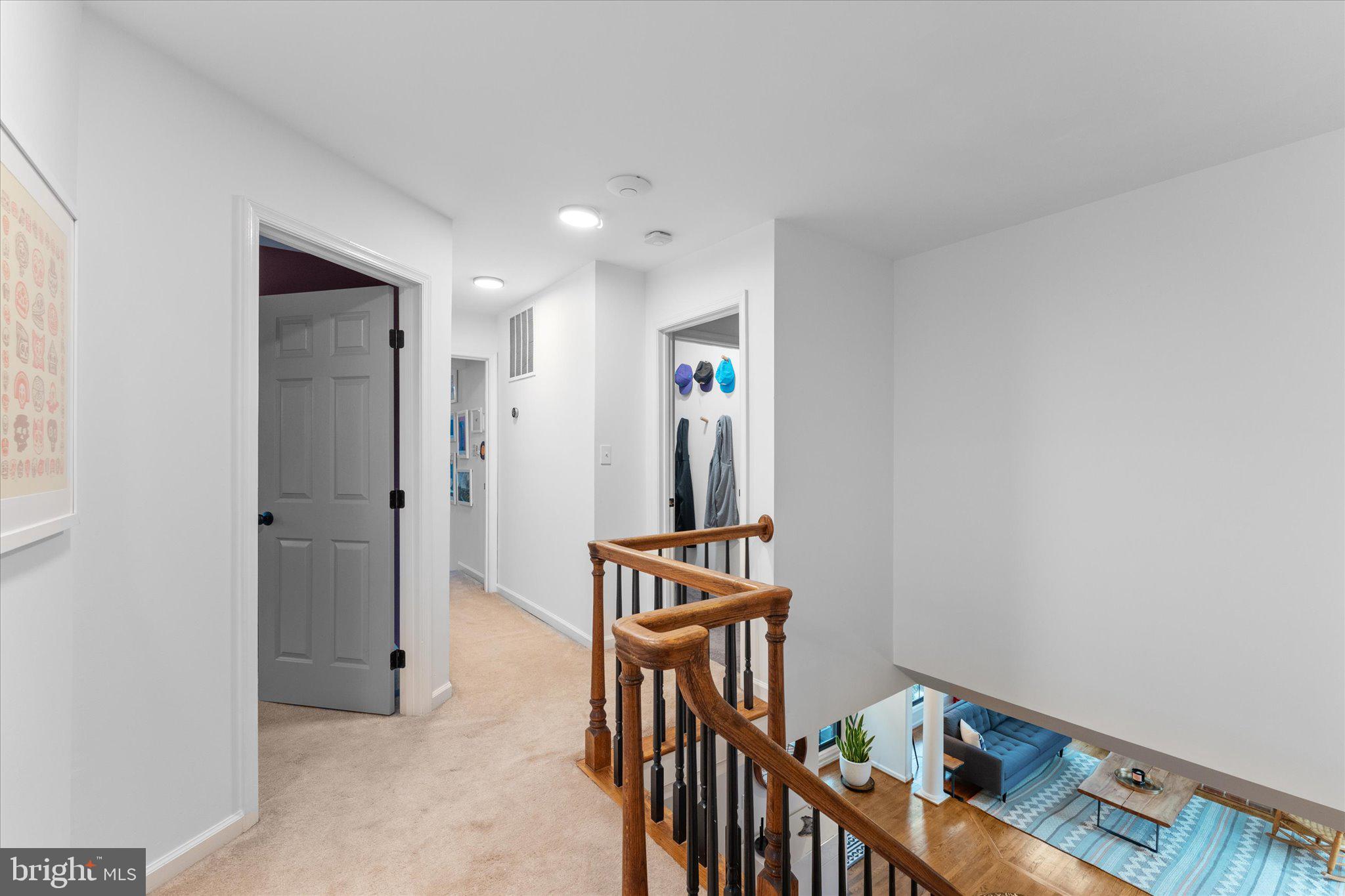 ASHBURN VILLAGE - Residential