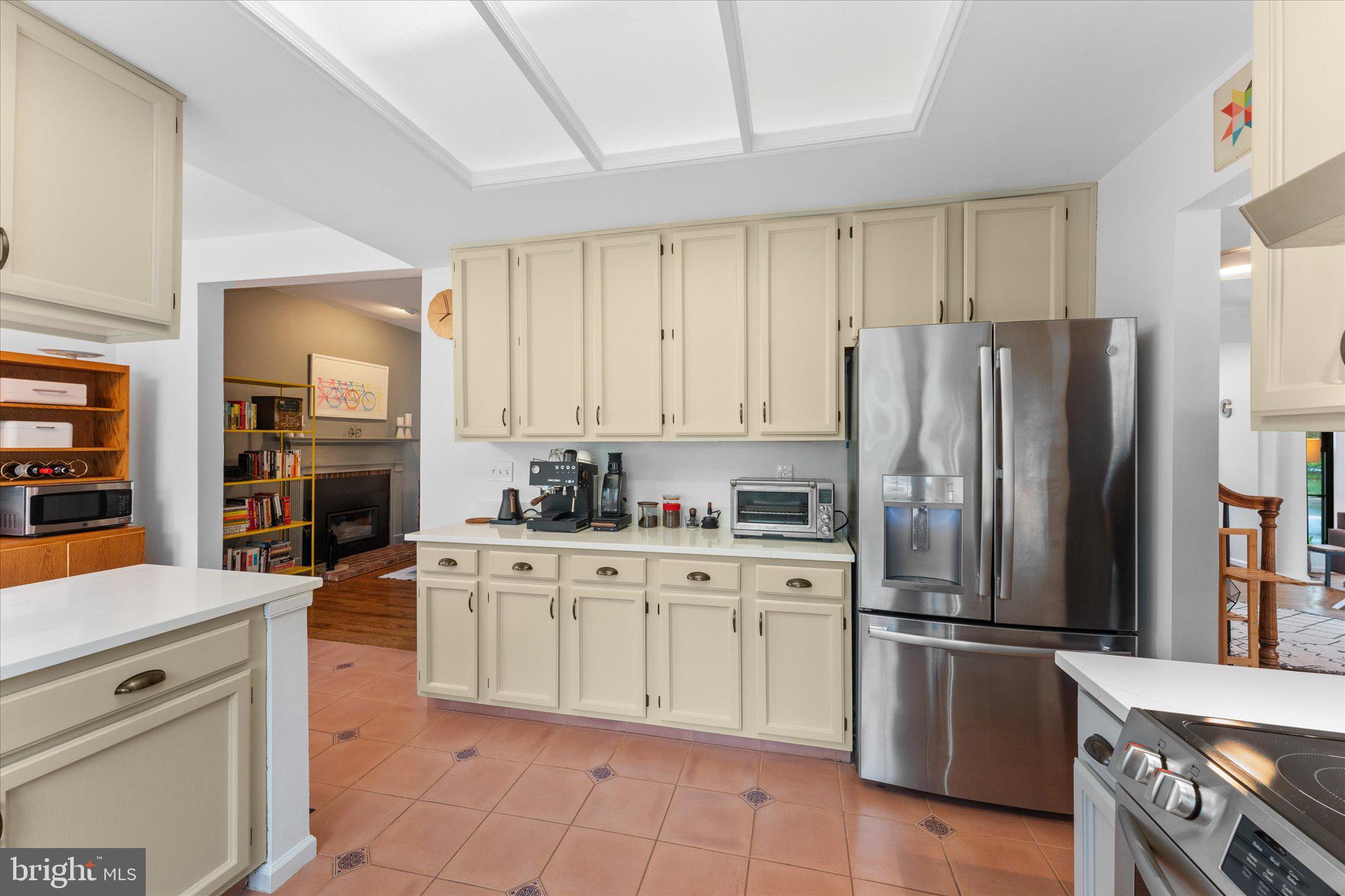 ASHBURN VILLAGE - Residential