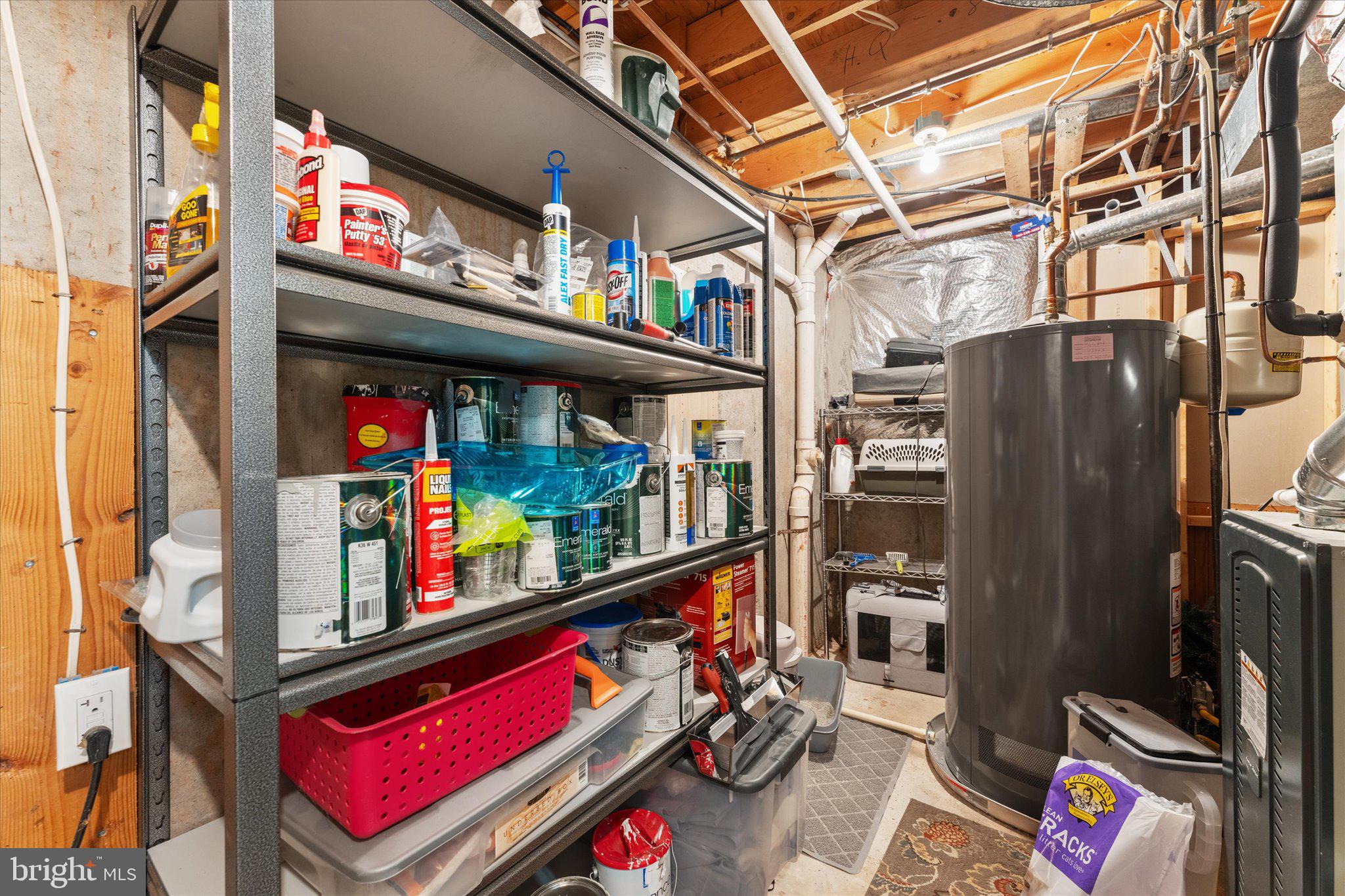 ASHBURN VILLAGE - Residential