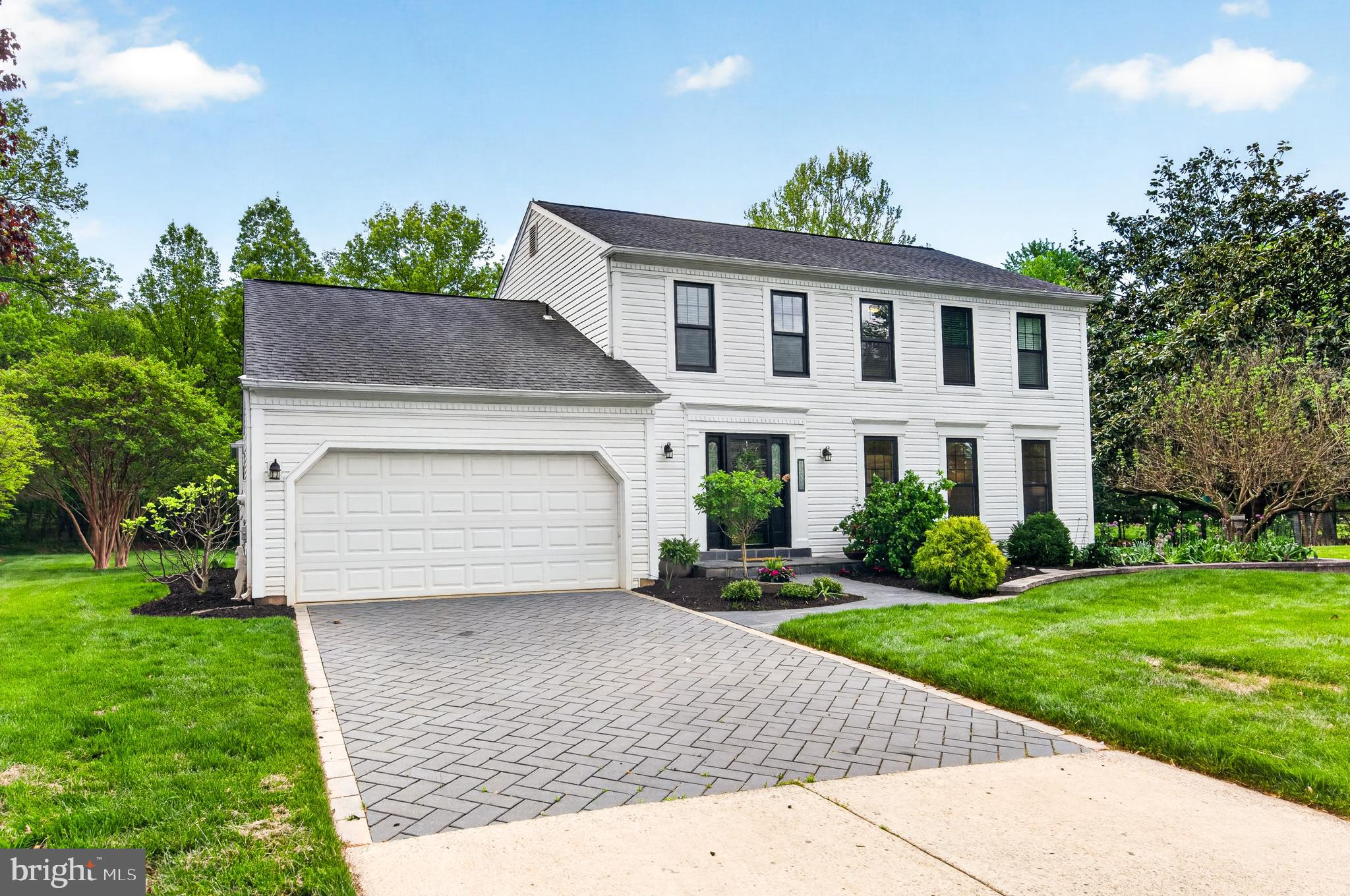 12603 HERITAGE FARM LANE