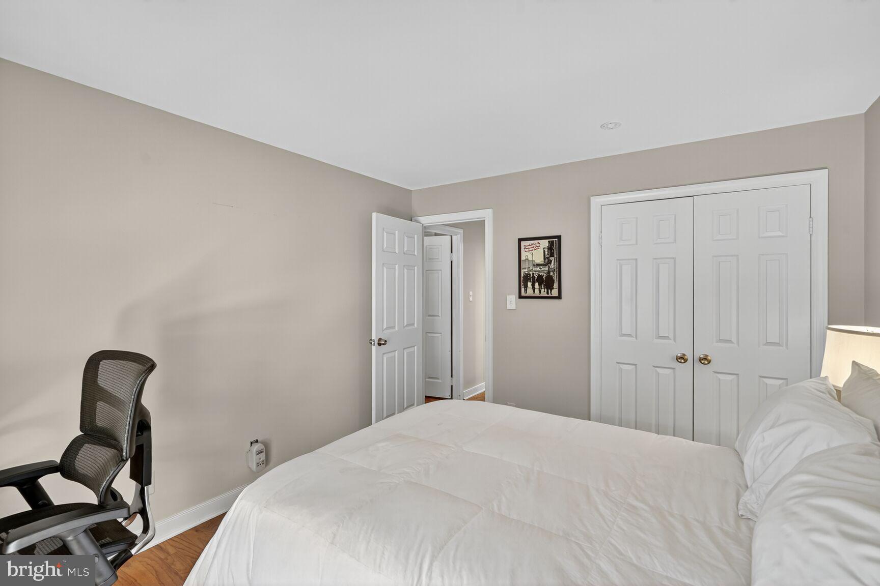 OLD GEORGETOWN VILLAGE - Residential