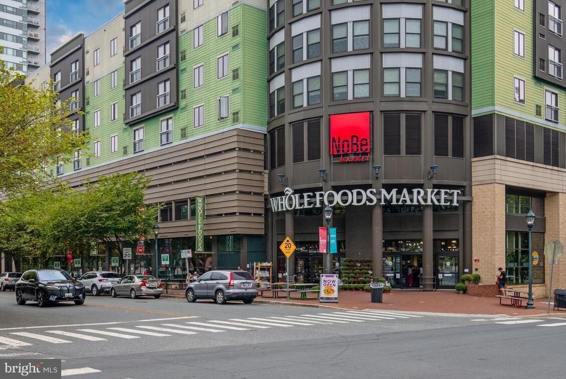 OLD GEORGETOWN VILLAGE - Residential