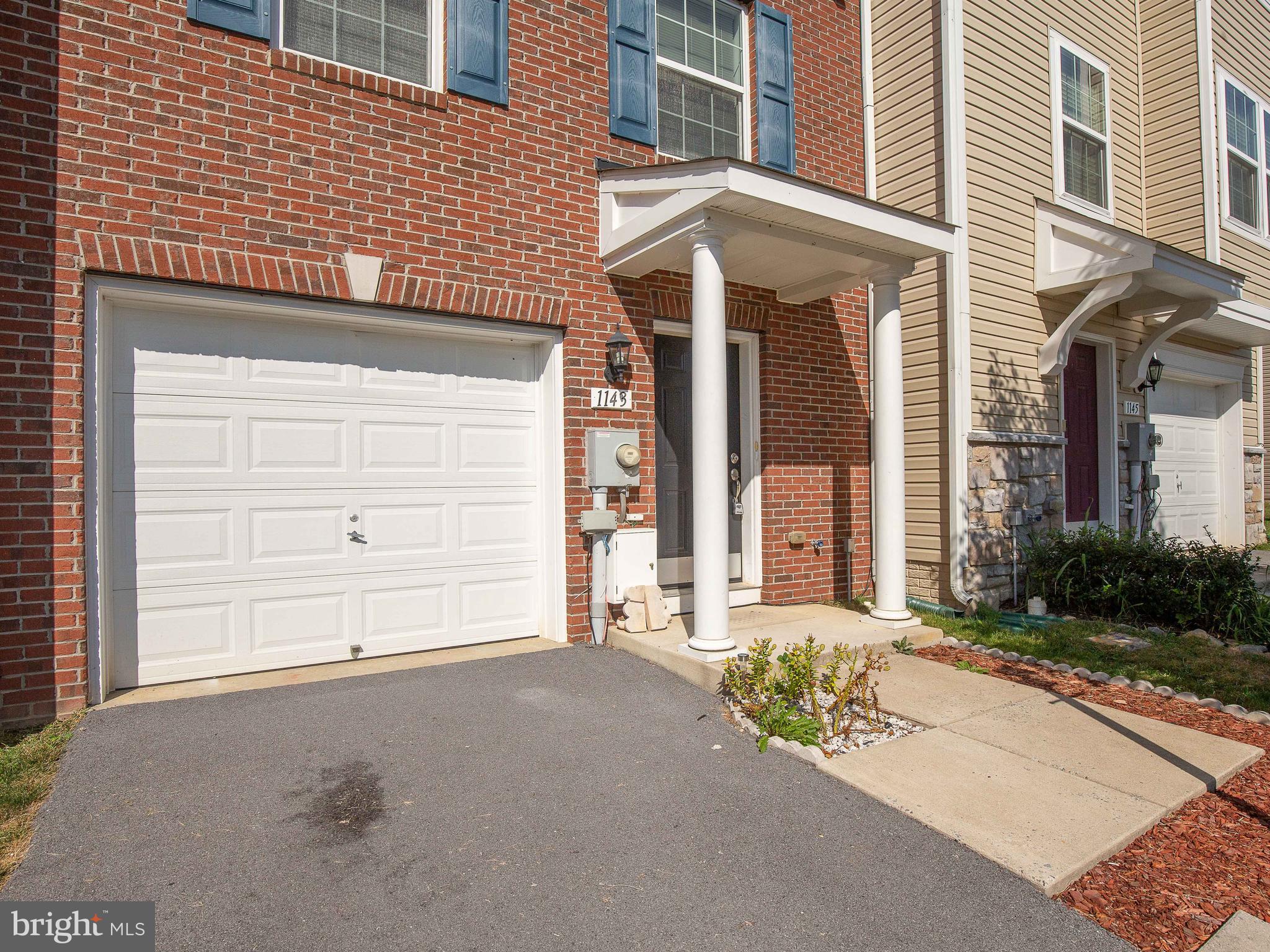 LAKELAND PLACE - Residential