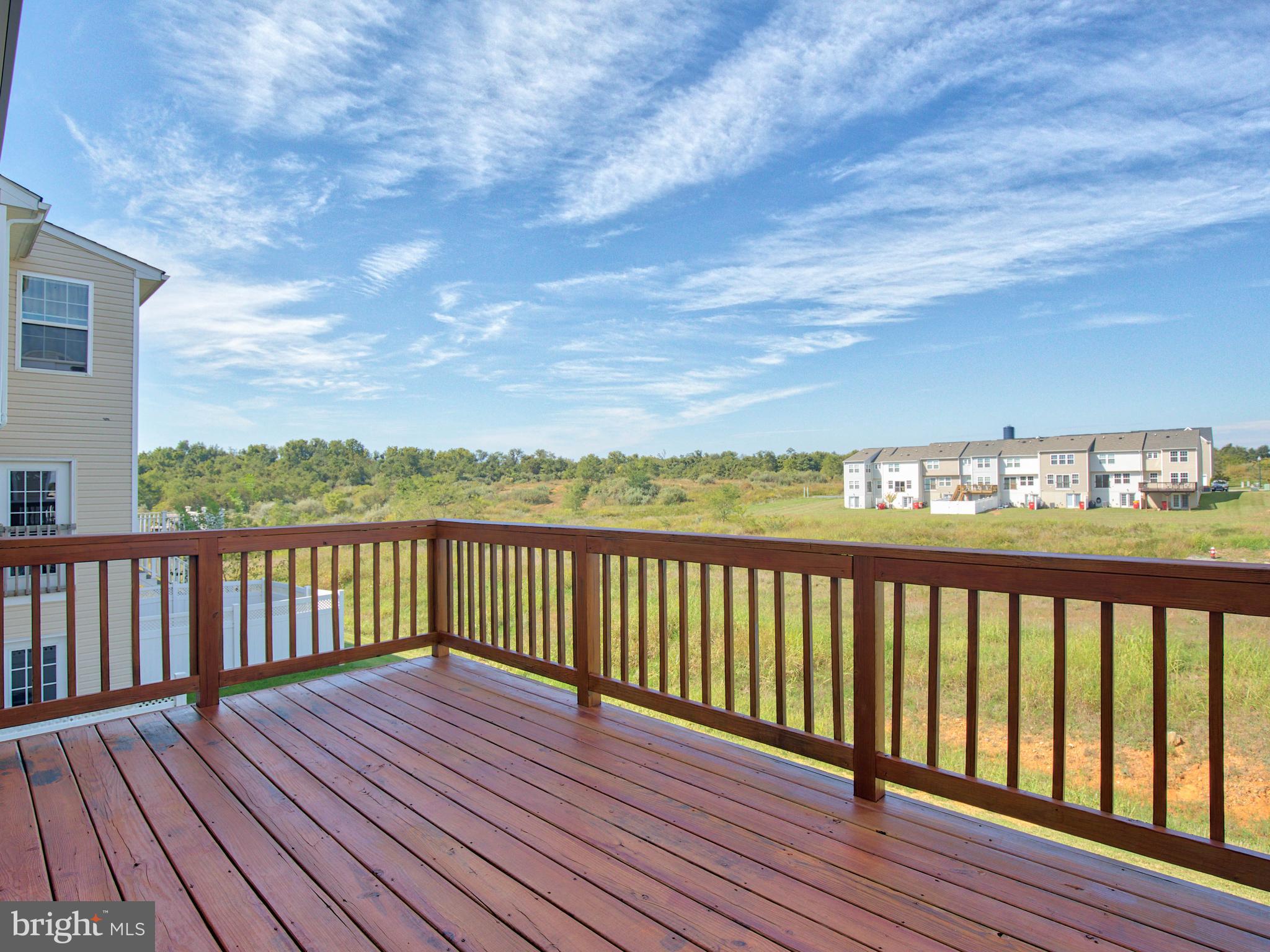 LAKELAND PLACE - Residential