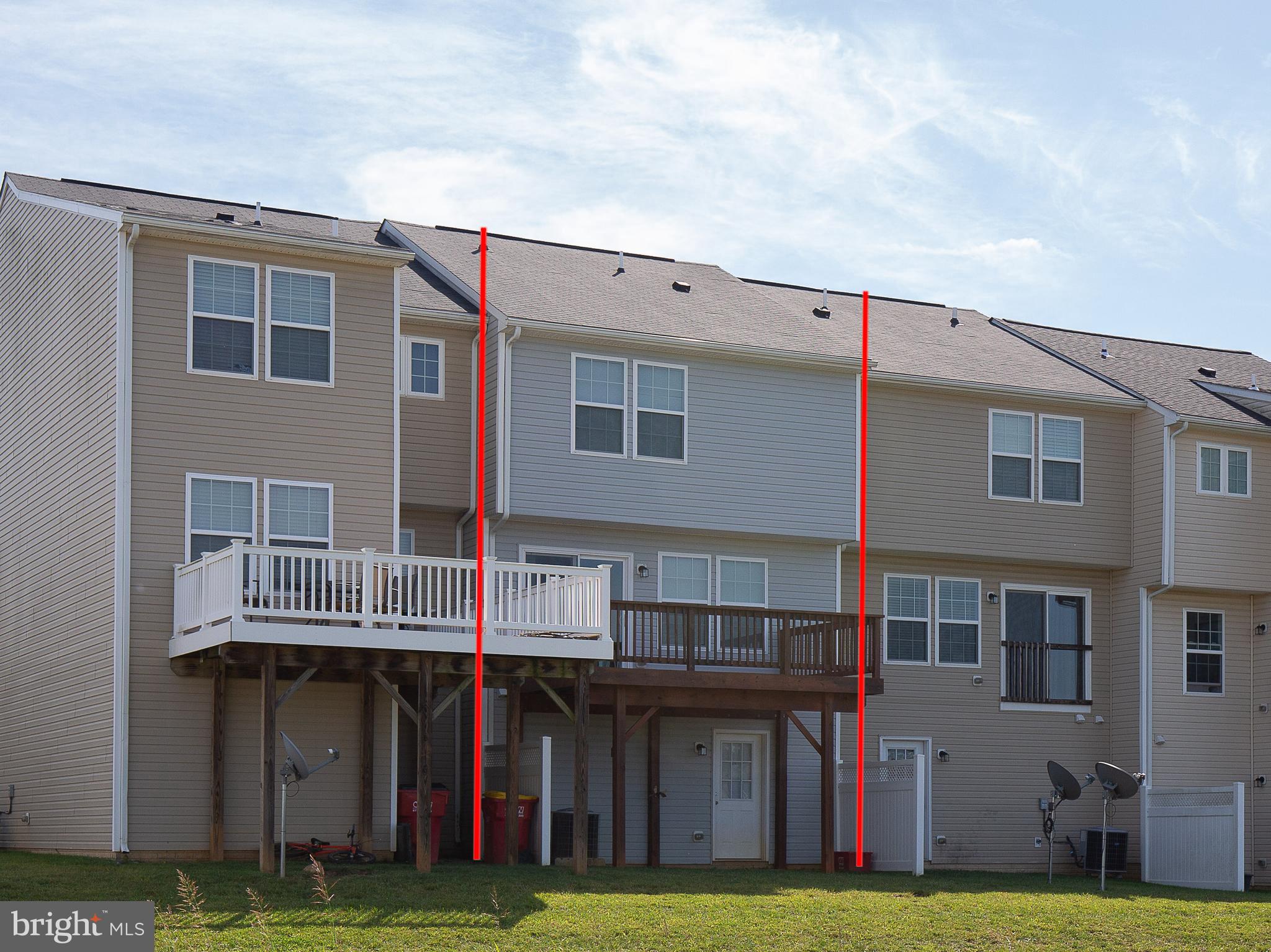 LAKELAND PLACE - Residential